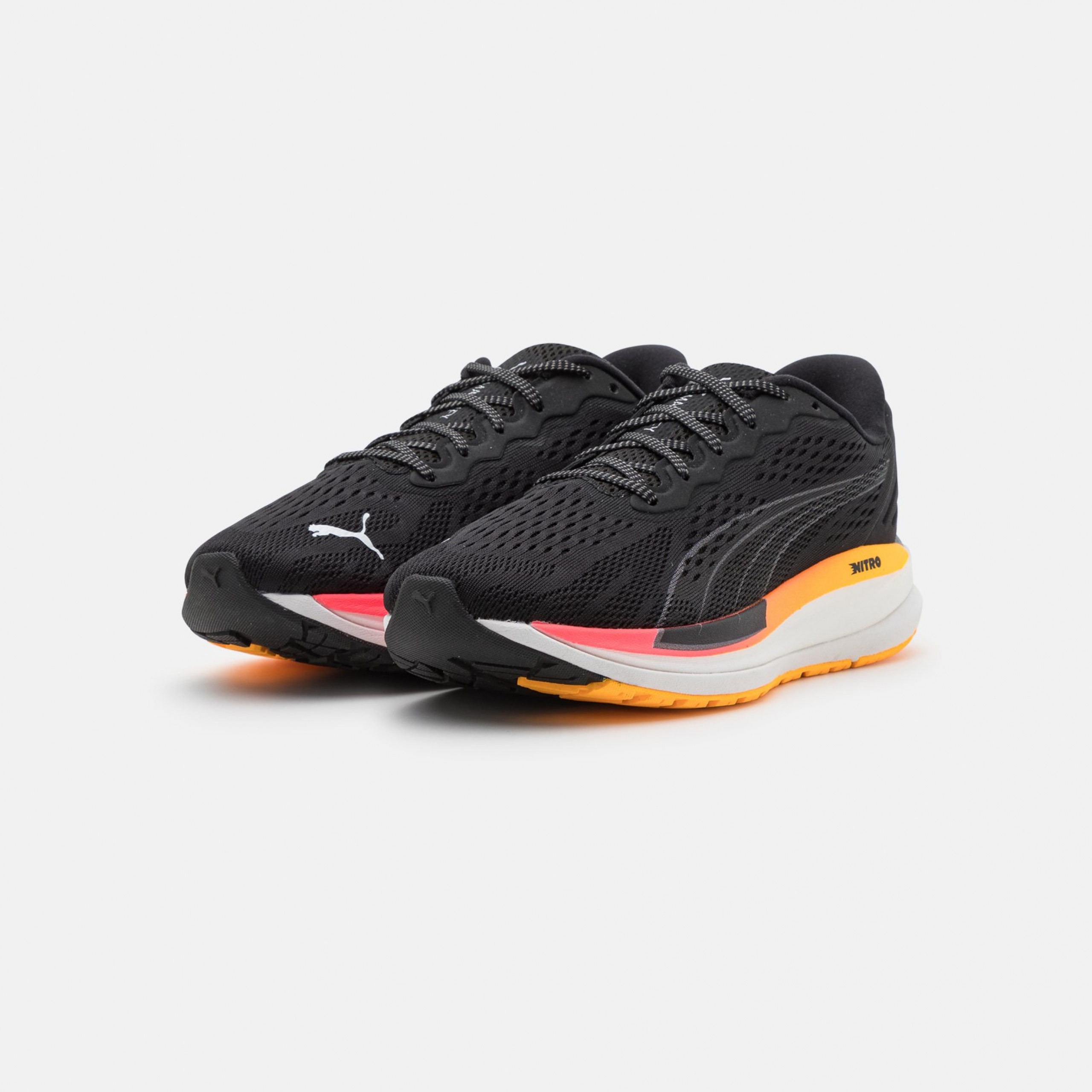 Фото № 2 с приближением к товару «‎Puma Magnify Nitro Surge »