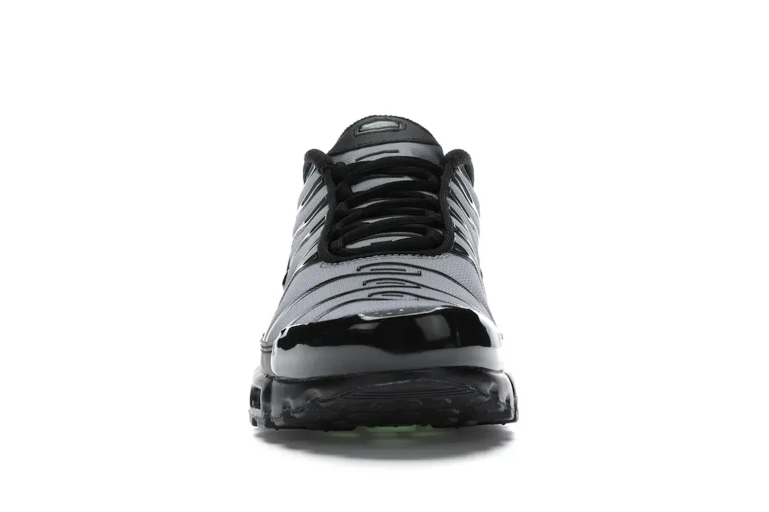 Фото № 2 с приближением к товару «‎Nike Air Max Plus Black Particle Grey Vapour Green»