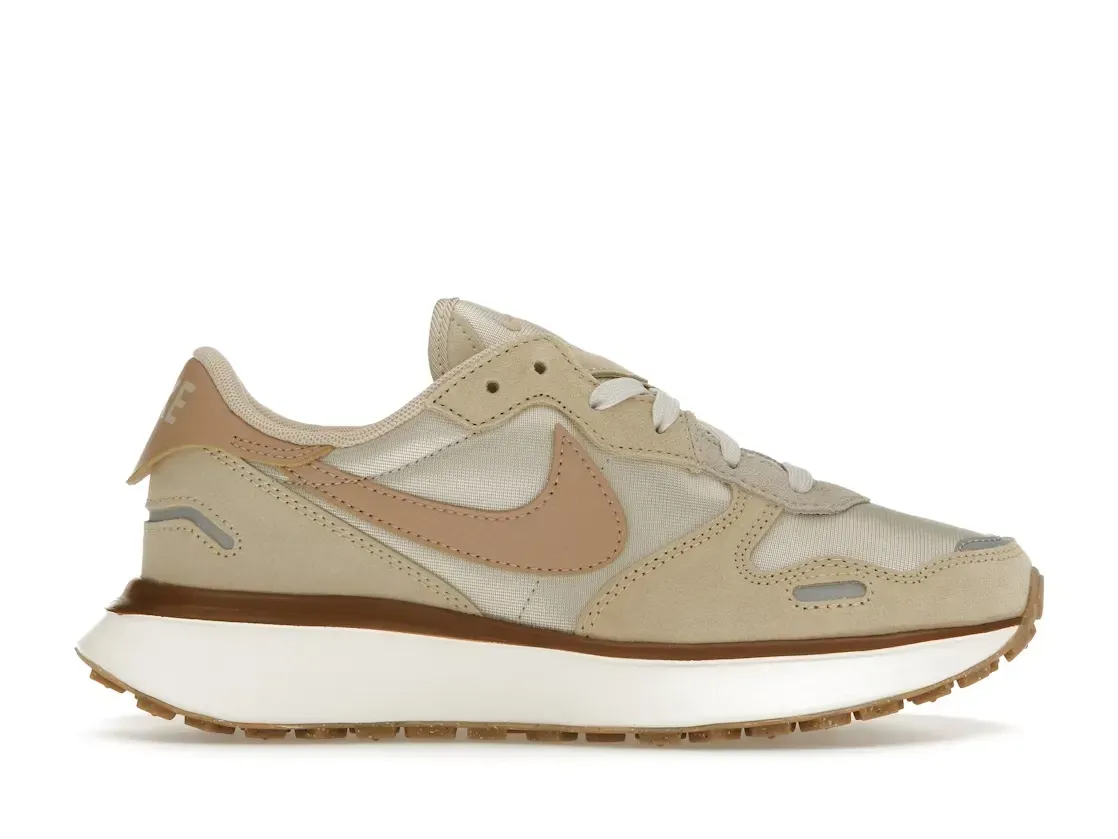 Фото № 1 с приближением к товару «‎Nike Phoenix Waffle»