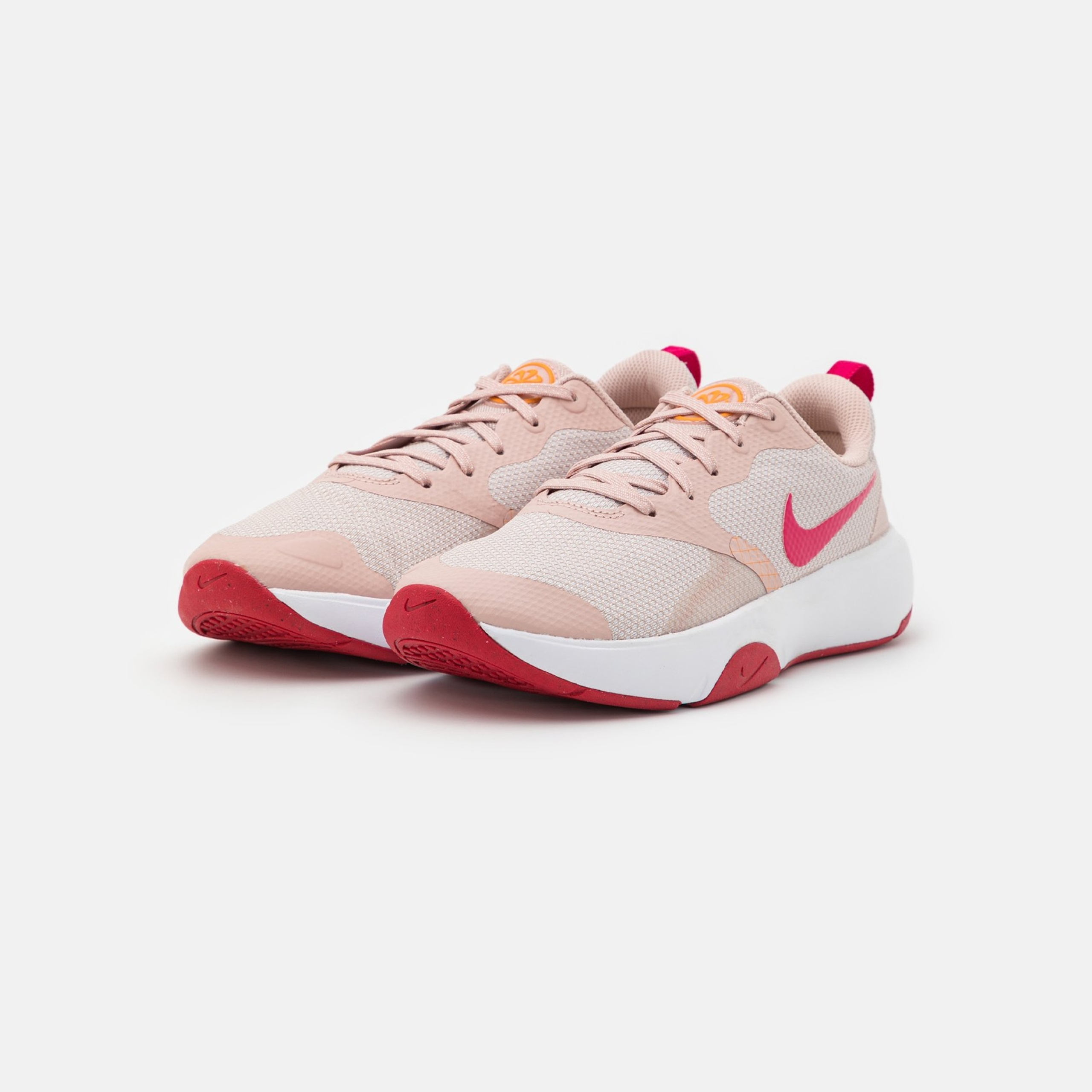 Фото № 1 с приближением к товару «‎Nike City»