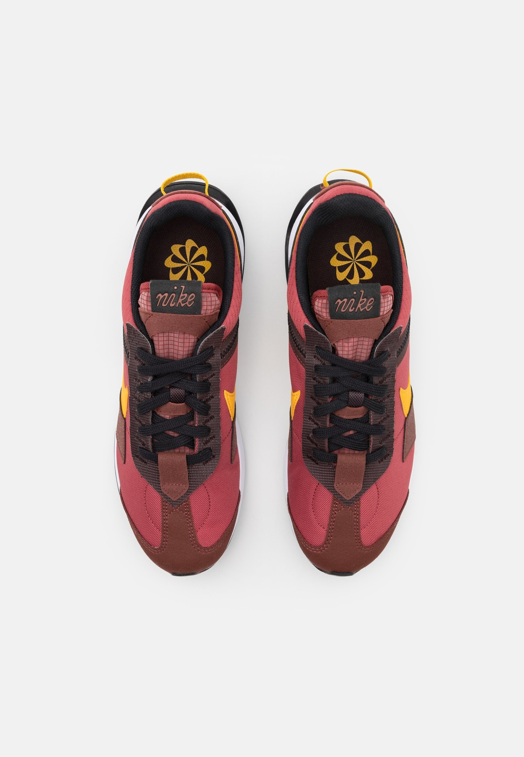 Фото № 3 с приближением к товару «‎Nike Air Max Pre Day »