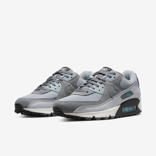 Фото № 4 с приближением к товару «‎Nike Air Max 90»