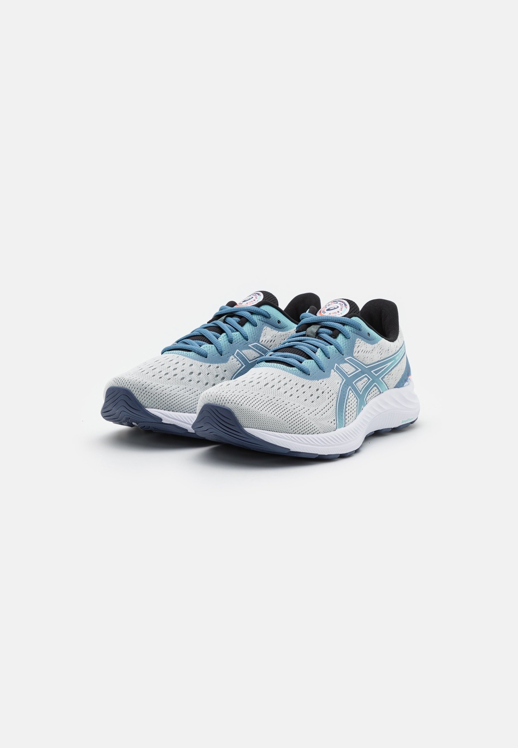 Фото № 2 с приближением к товару «‎Asics Gel-Excite 8 Celebration Of»