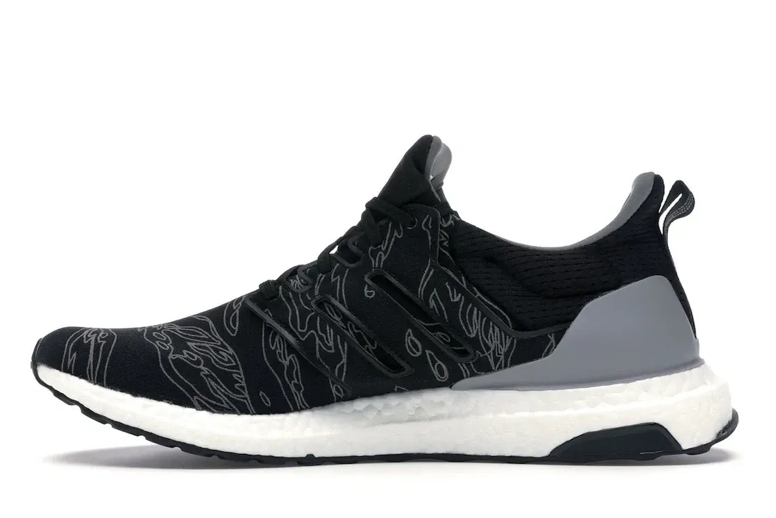 Фото № 3 с приближением к товару «‎adidas Ultra Boost Undefeated Performance Running Black»