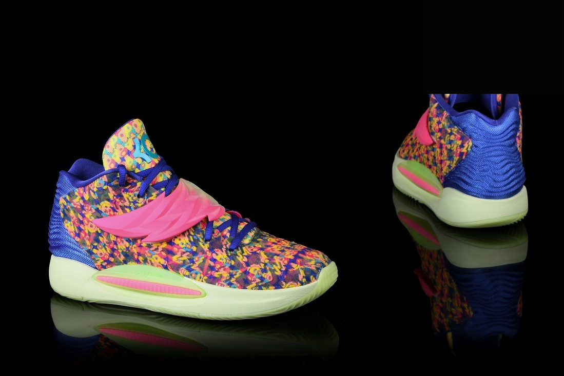 Фото № 3 с приближением к товару «‎Nike KD 14 Ron English»