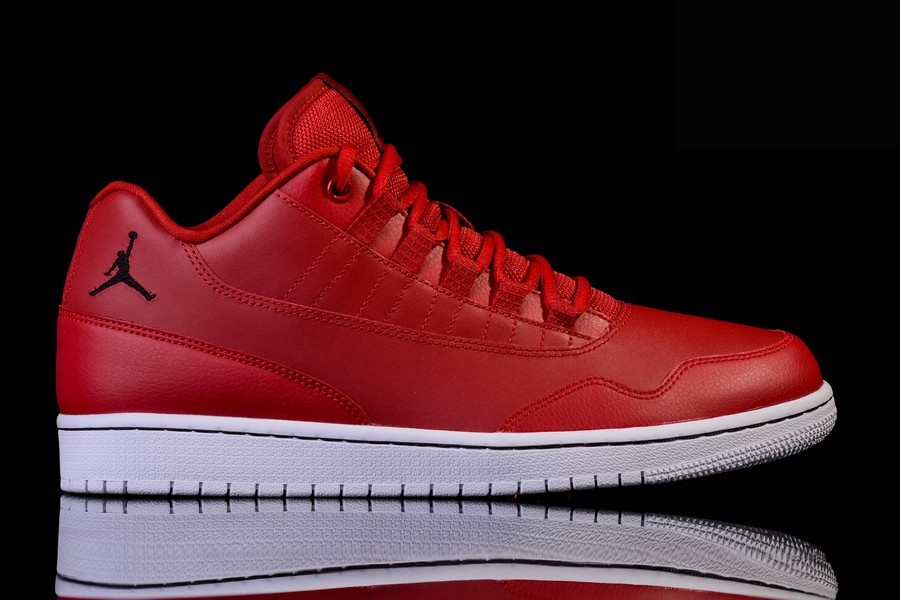 Фото № 4 с приближением к товару «‎Nike Air Jordan Executive Toro »