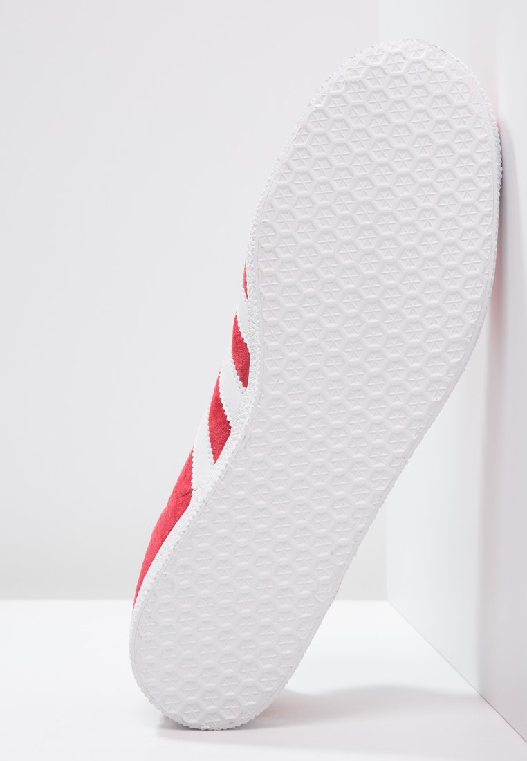 Фото № 5 с приближением к товару «‎Adidas Gazelle »