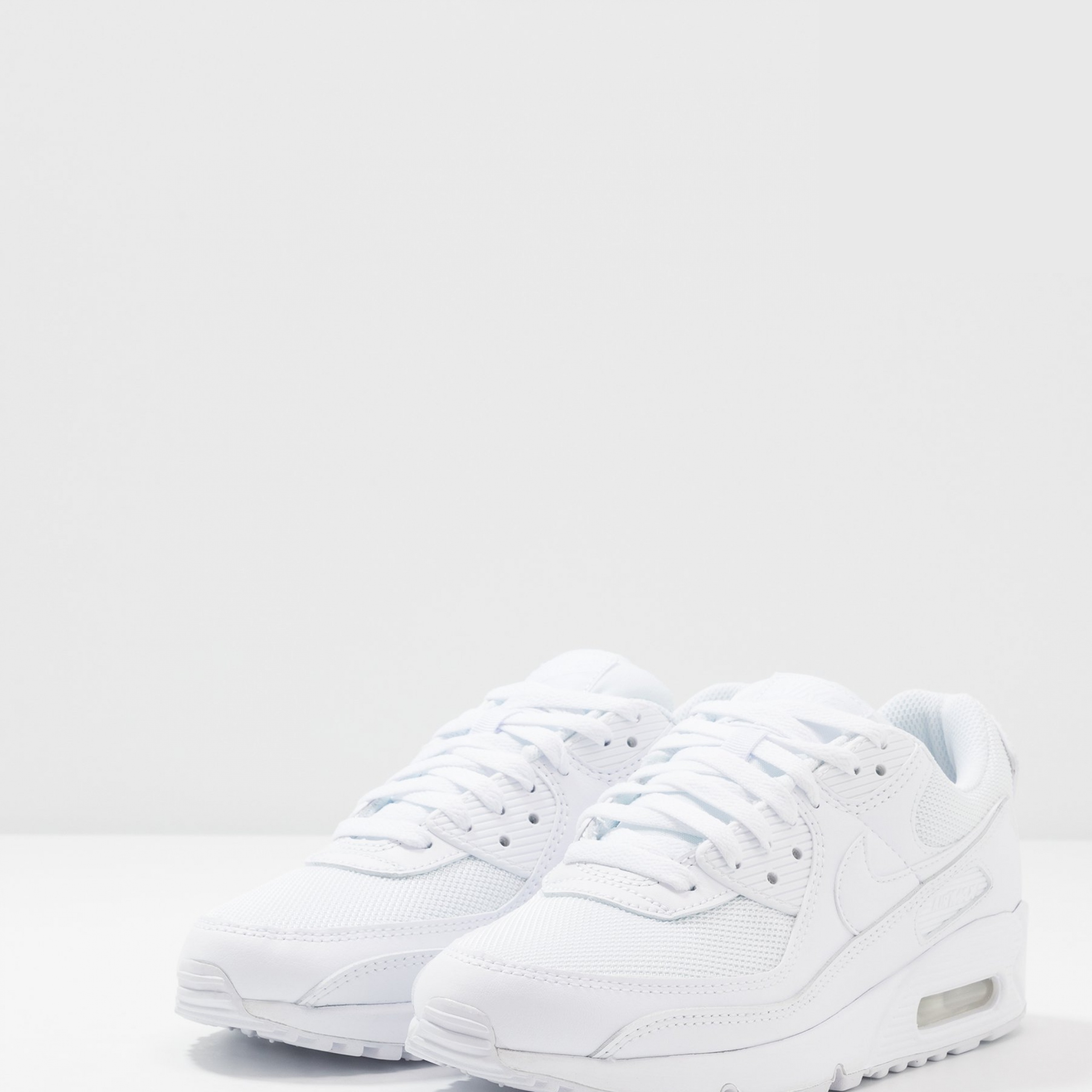 Фото № 3 с приближением к товару «‎Nike Air Max 90 »