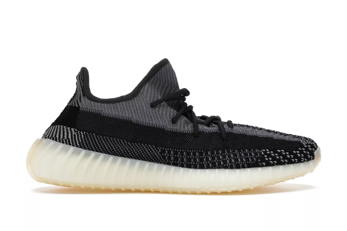 Фото № 1 с приближением к товару «‎adidas Yeezy Boost 350 V2 Carbon»