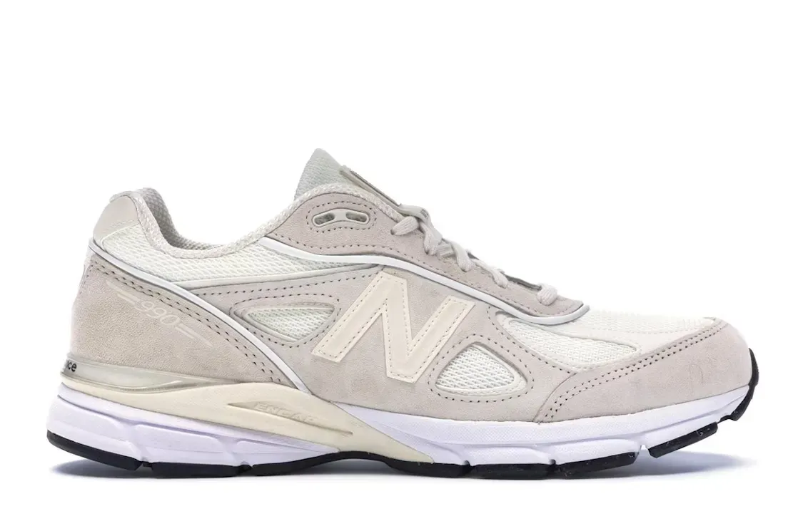 Фото № 1 с приближением к товару «‎New Balance 990v4»