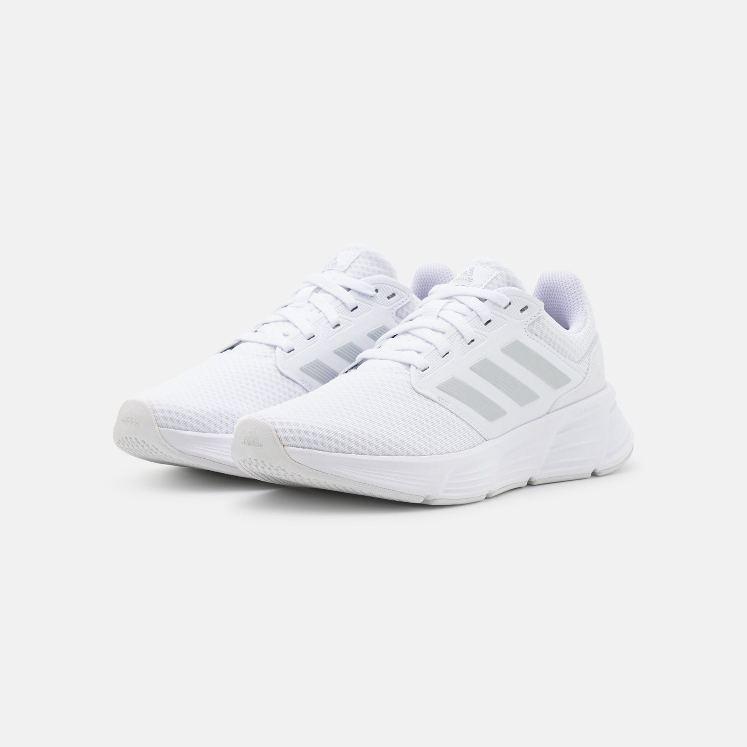 Фото № 2 с приближением к товару «‎Adidas Galaxy 6»