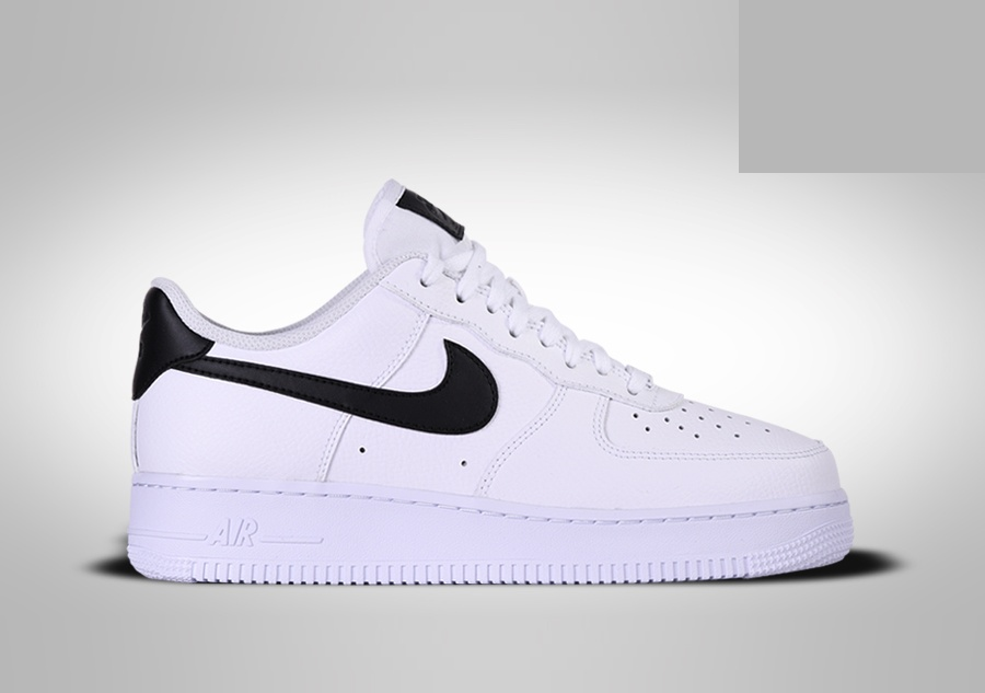Фото № 1 с приближением к товару «‎Nike Air Force 1 ’07 Wmns »
