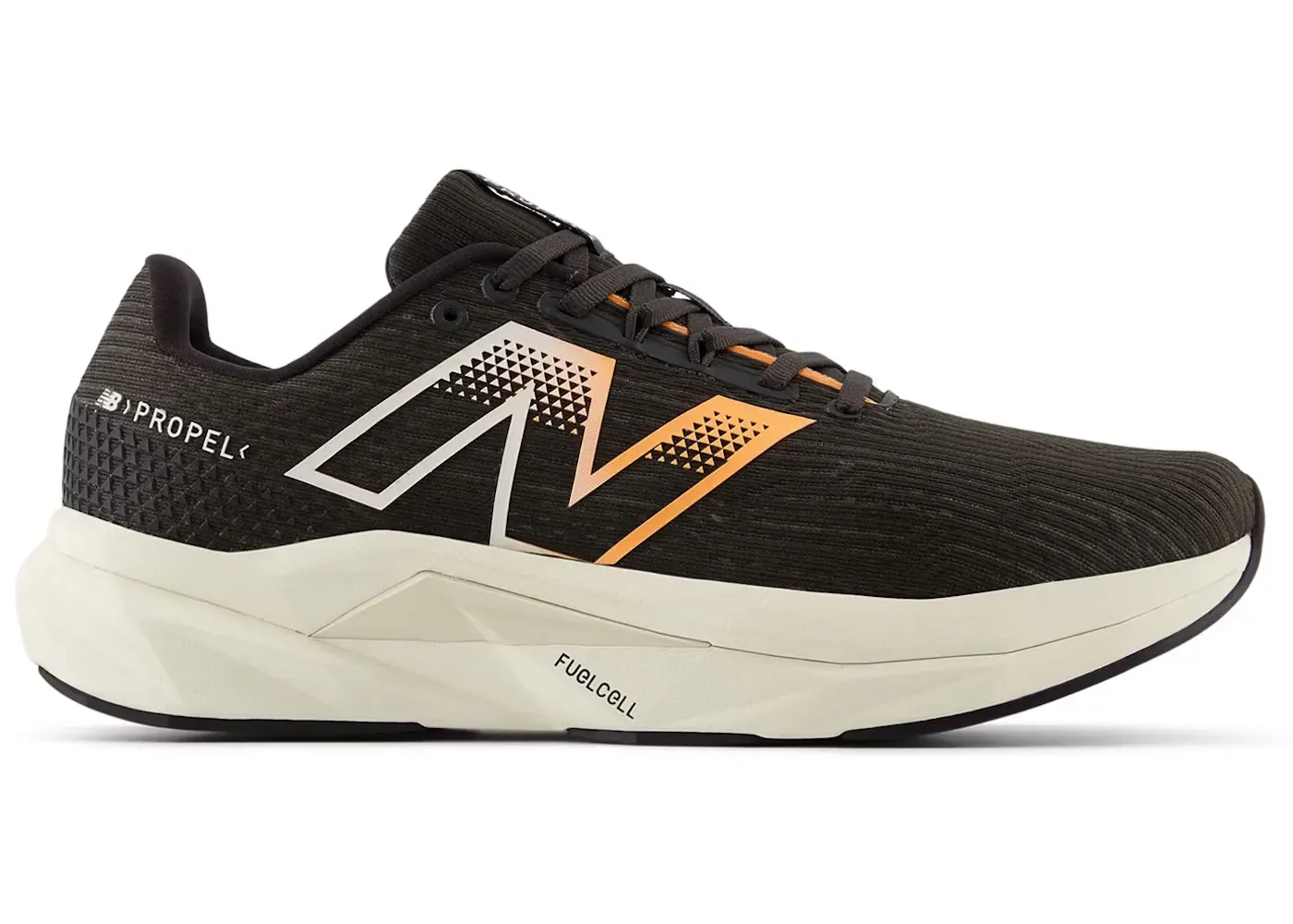 New Balance FuelCell Propel v5