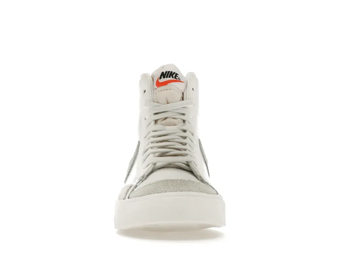 Фото № 2 с приближением к товару «‎Nike Blazer Mid '77 Summit White Silver »