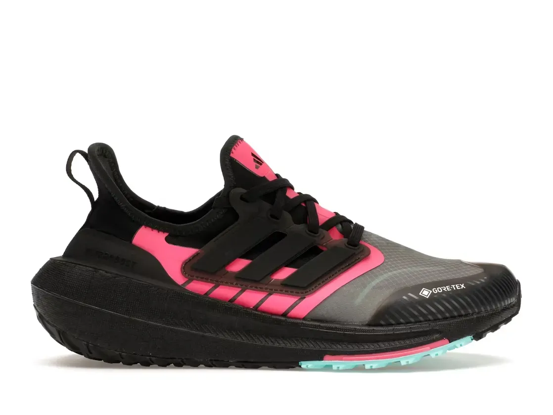 Фото № 1 с приближением к товару «‎adidas Ultra Boost Light Gore-Tex»