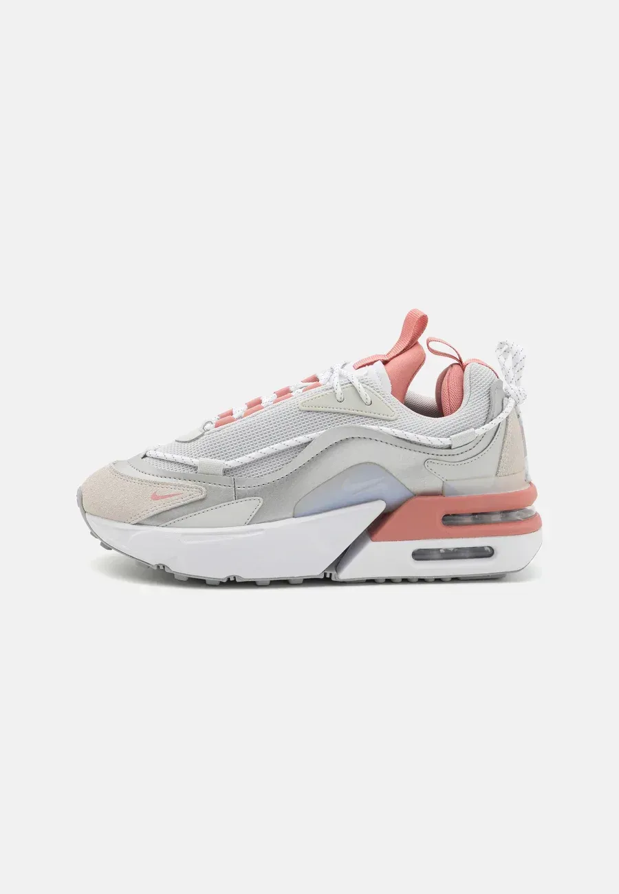 Фото № 1 с приближением к товару «‎AIR MAX FURYOSA»