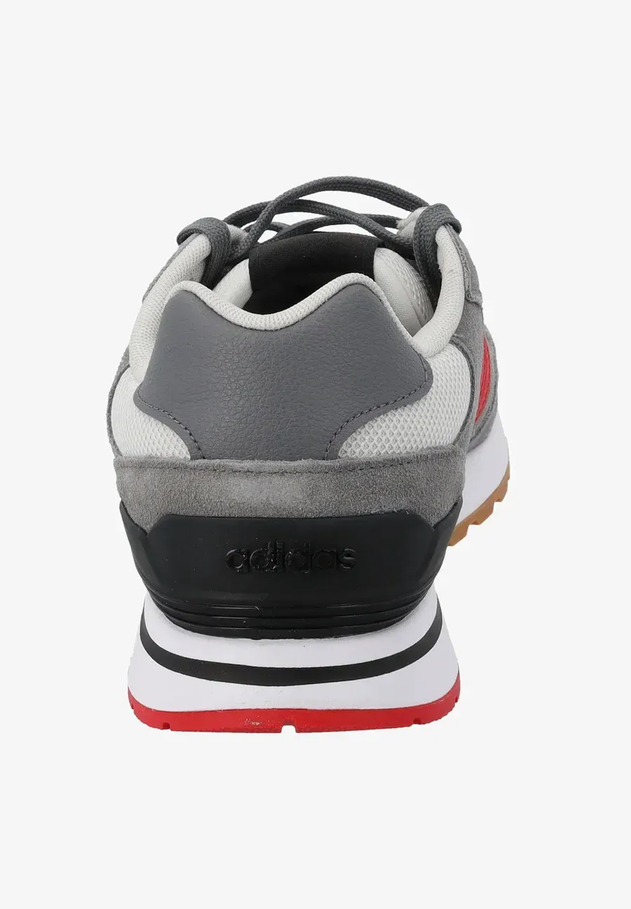 Фото № 4 с приближением к товару «‎Trainers»