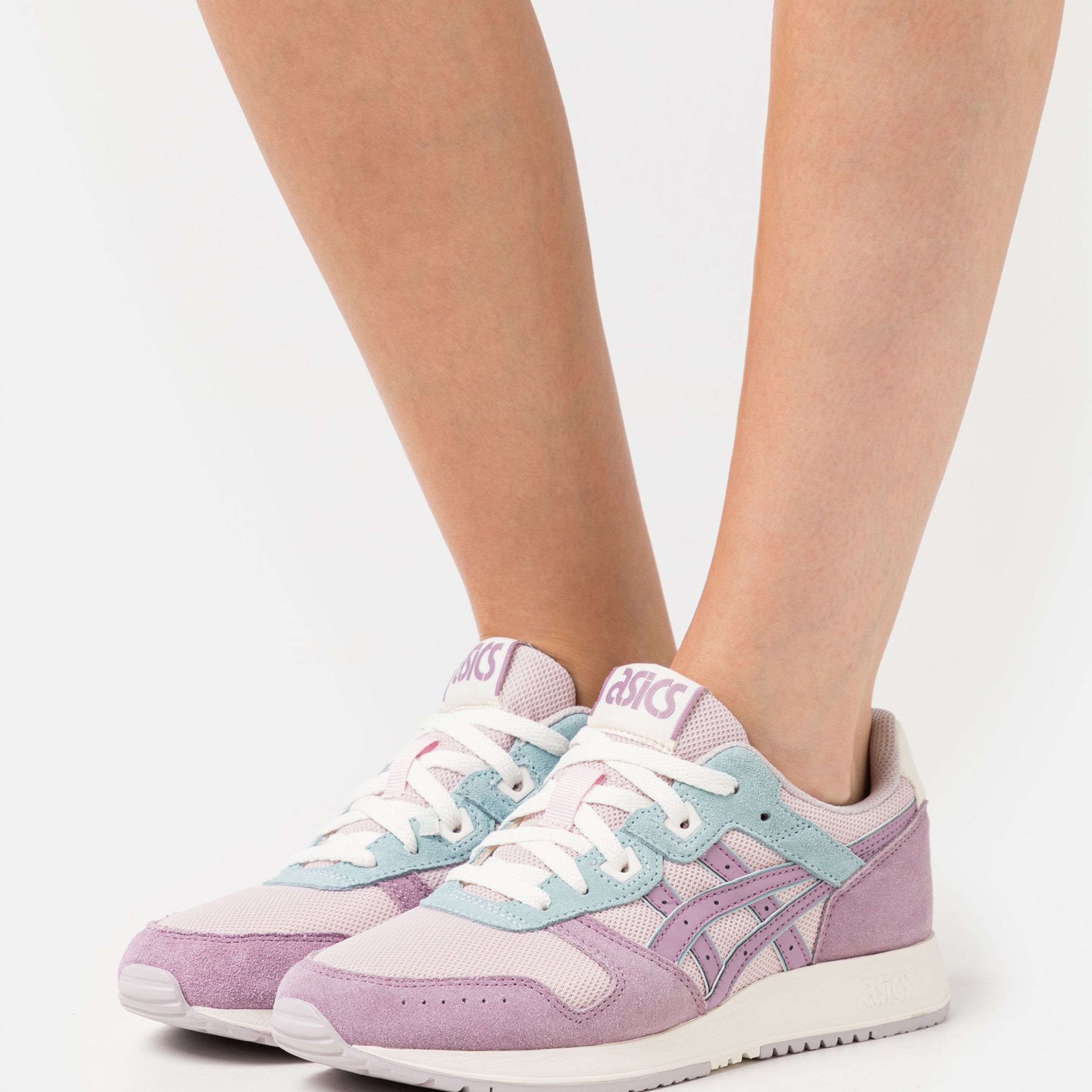 Фото № 2 с приближением к товару «‎Asics Lyte Classic »