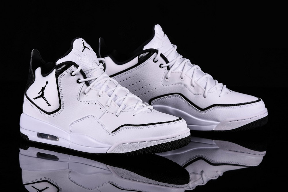 Фото № 1 с приближением к товару «‎Nike Air Jordan Courtside 23 »