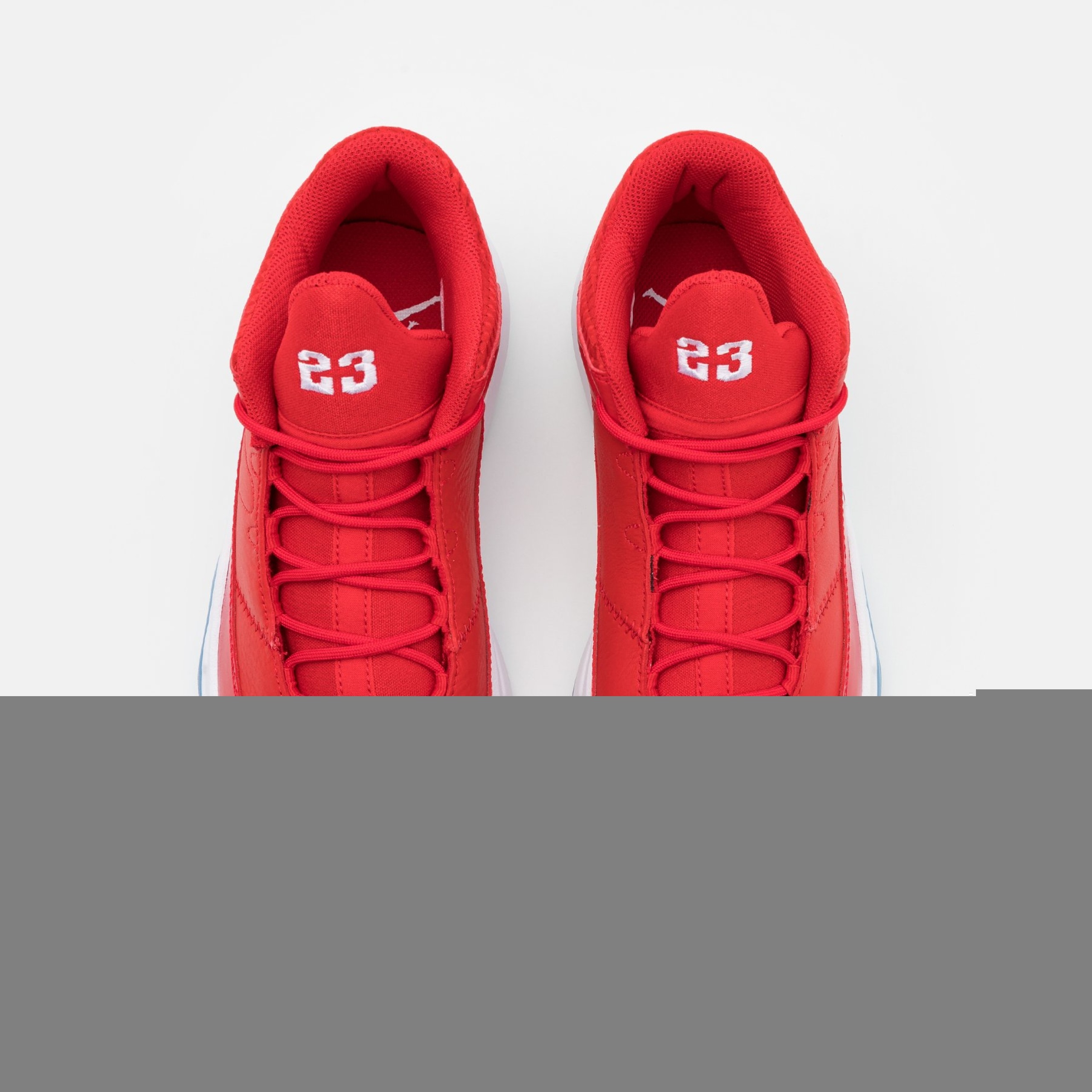 Фото № 4 с приближением к товару «‎Jordan Max Aura 3 »