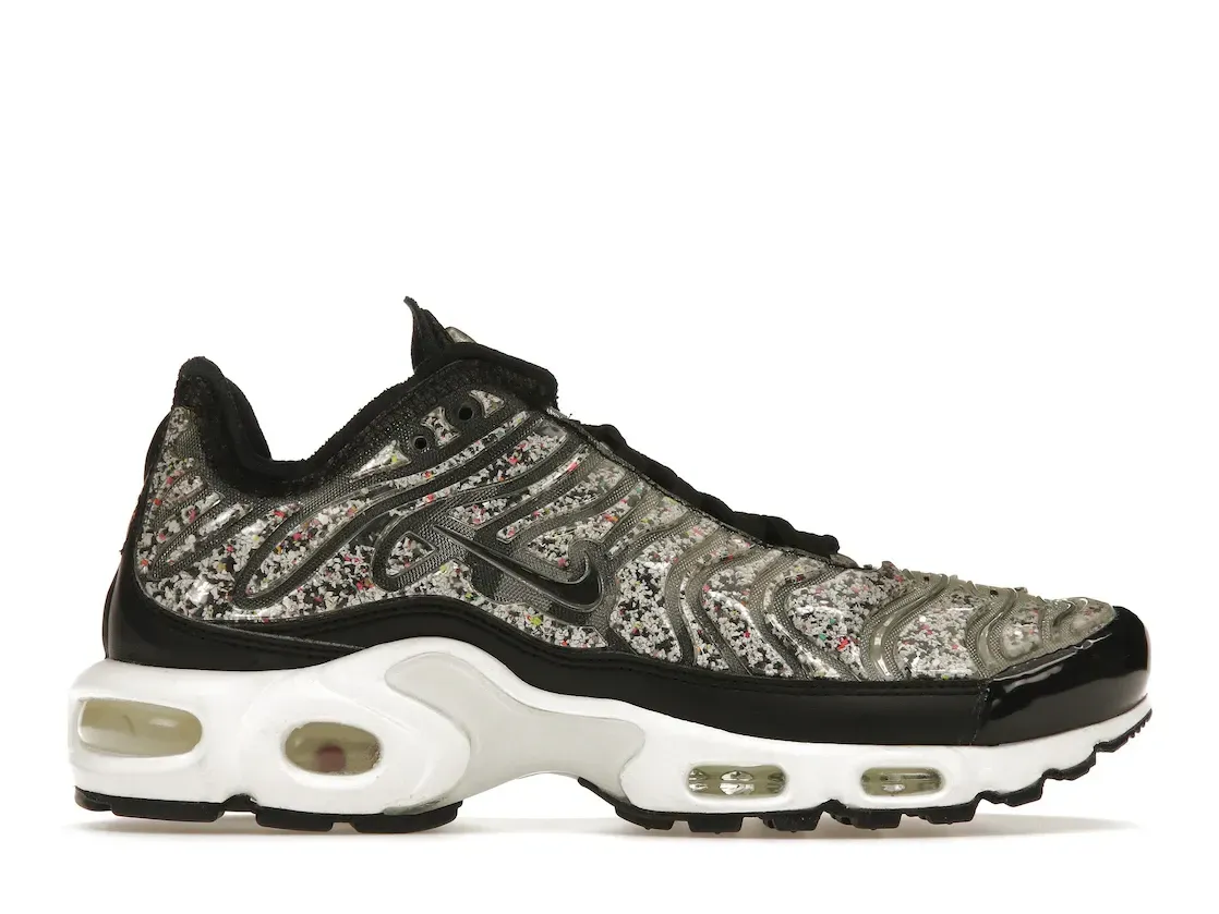 Фото № 1 с приближением к товару «‎Nike Air Max Plus Pebbles »
