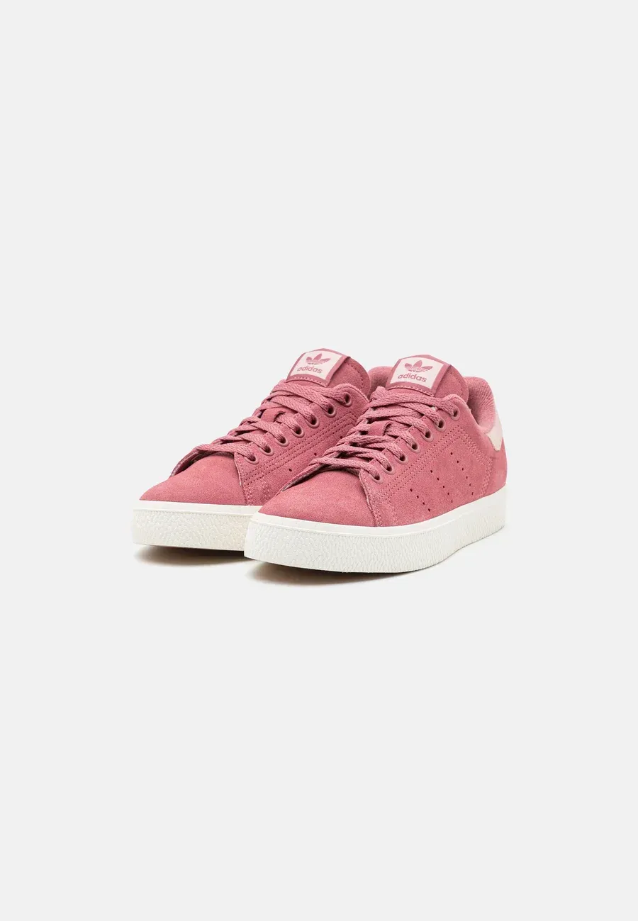 Фото № 4 с приближением к товару «‎STAN SMITH CS W»