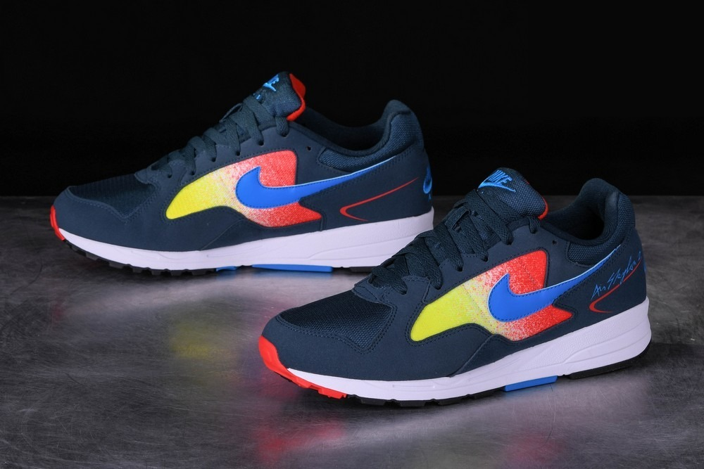 Фото № 3 с приближением к товару «‎Nike Air Skylon II Navy »