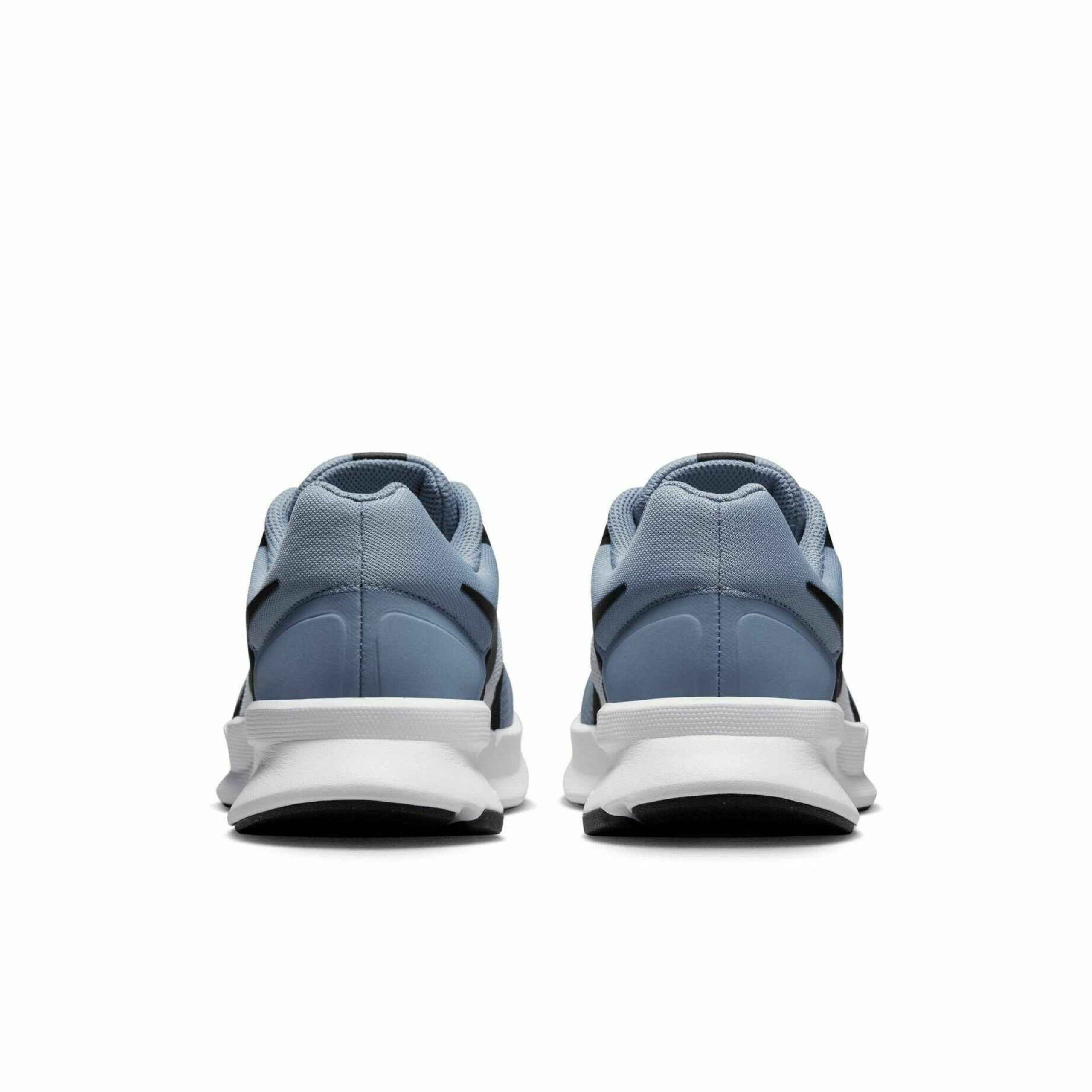 Фото № 4 с приближением к товару «‎Nike Swift 3»