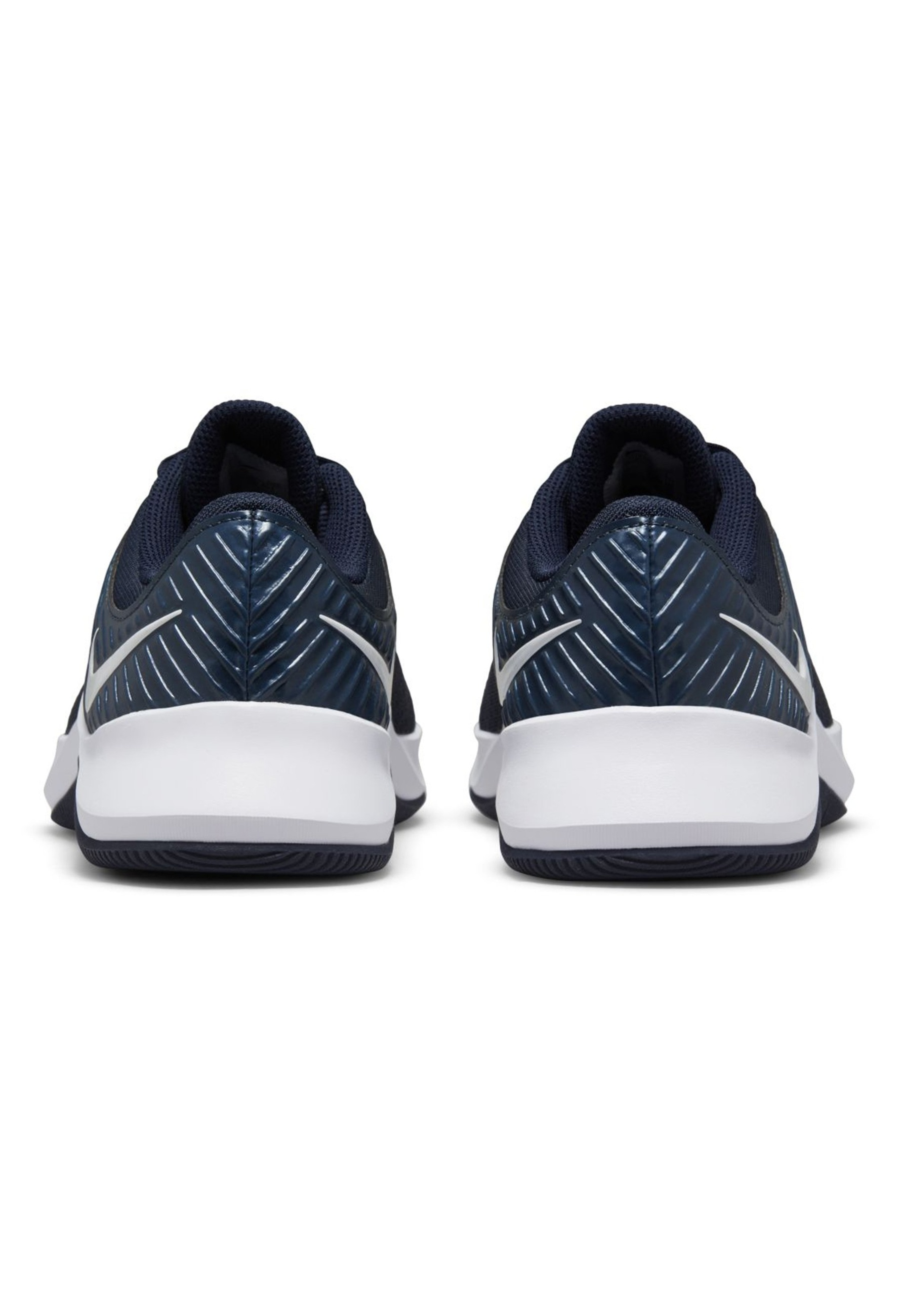 Фото № 4 с приближением к товару «‎Nike MC Trainer »