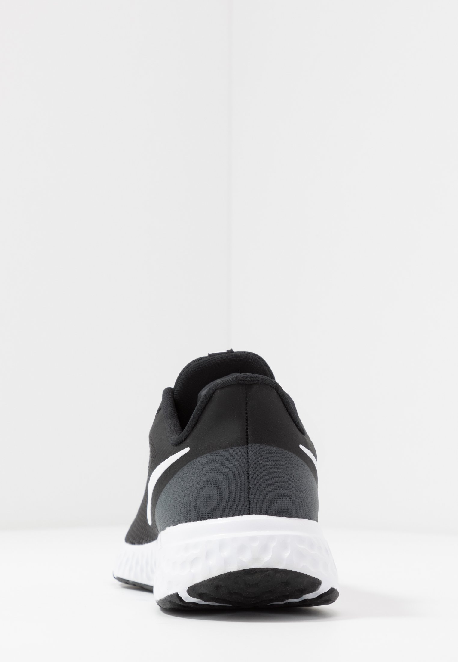 Фото № 4 с приближением к товару «‎Nike Schuhe Revolution 5»