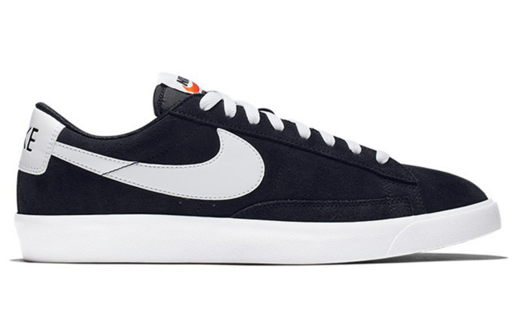 Фото № 2 с приближением к товару «‎Nike Blazer Low Prm Vntg Suede Skate Shoes Black White»