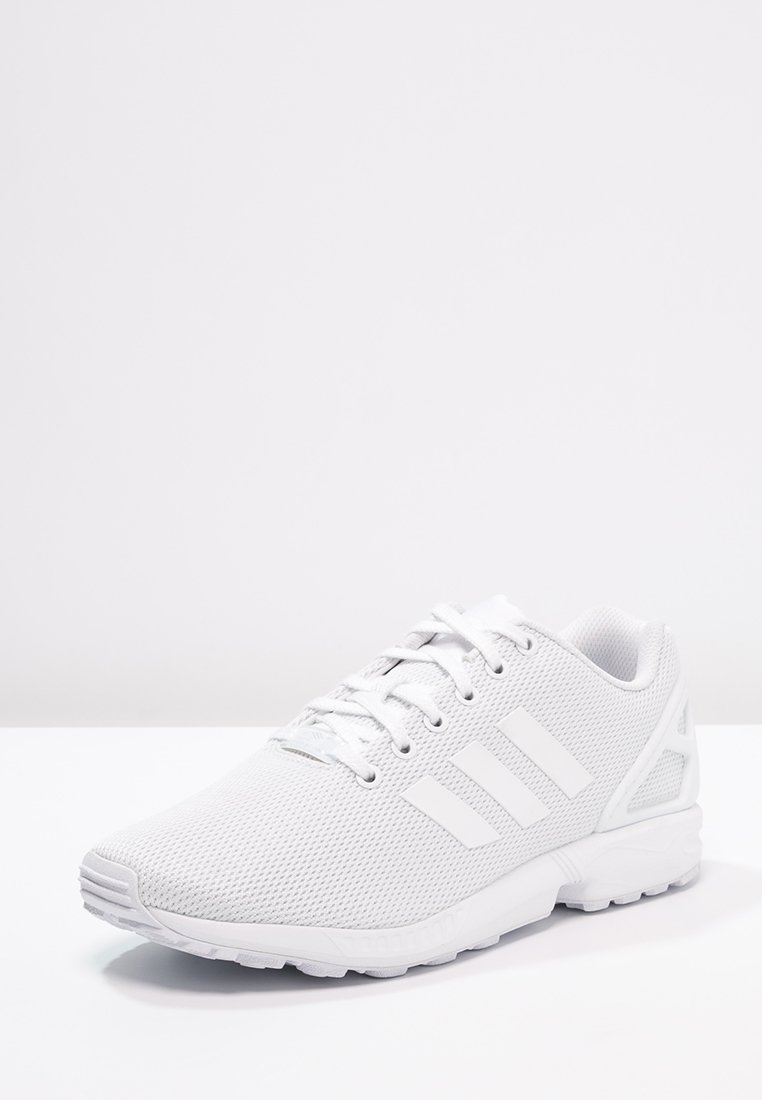 Фото № 3 с приближением к товару «‎Adidas Zx Flux »