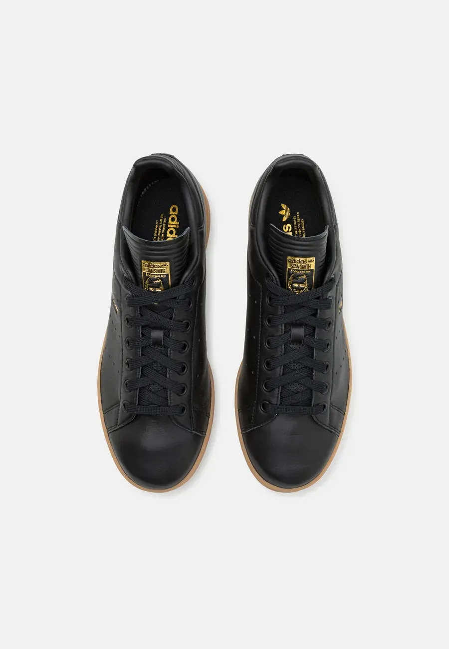 Фото № 4 с приближением к товару «‎STAN SMITH UNISEX»