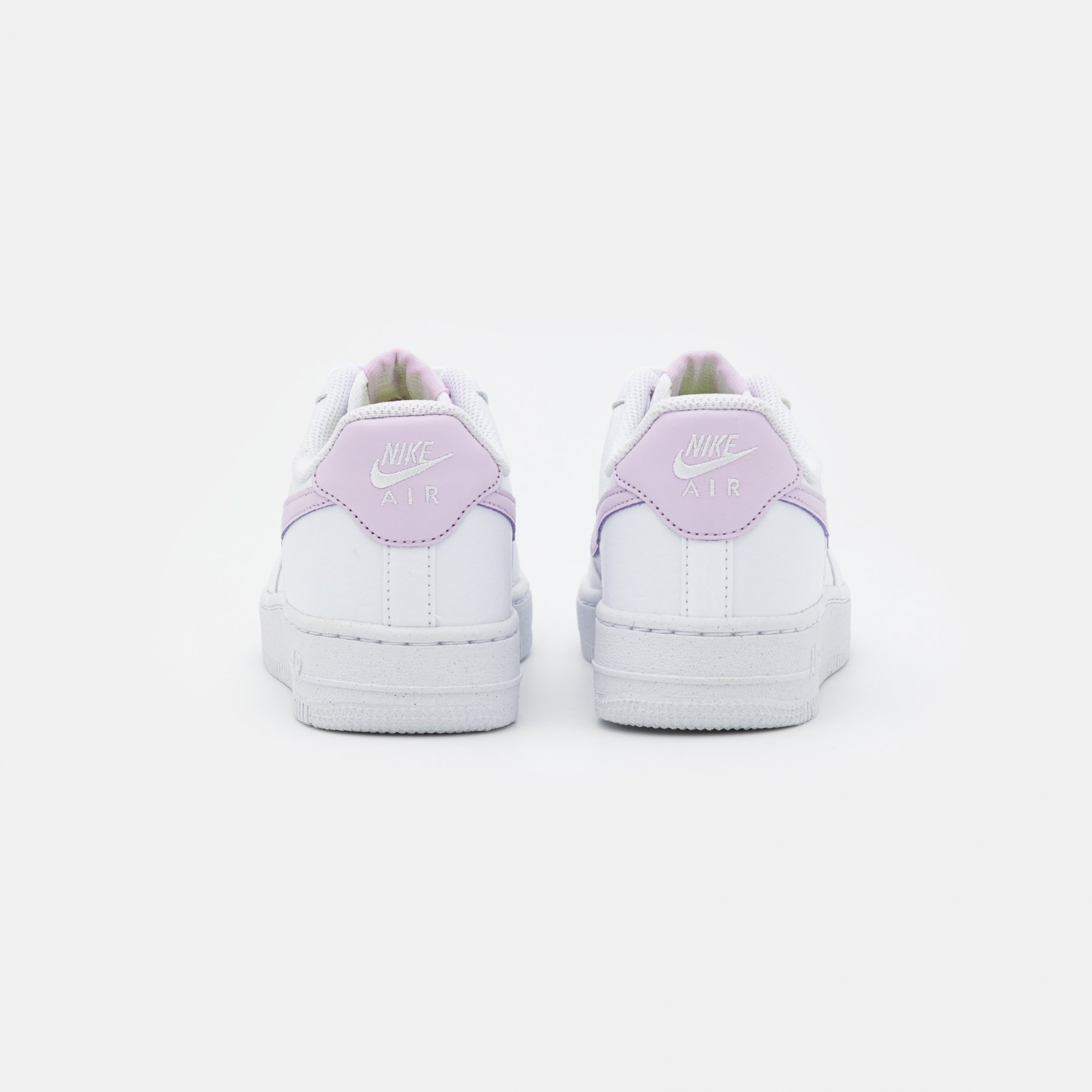 Фото № 3 с приближением к товару «‎Nike W Air Force 1 07 Next Nature »