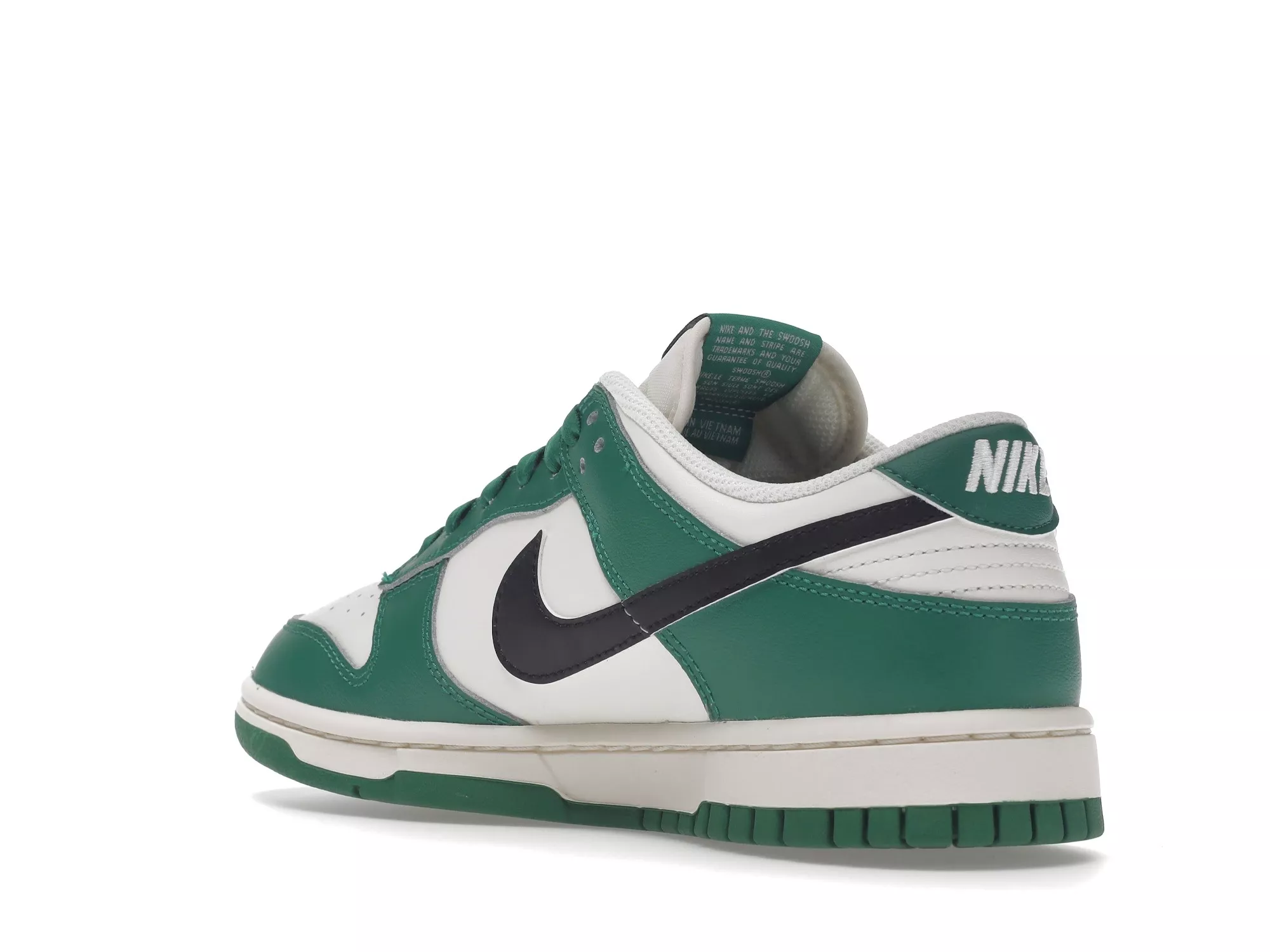 Фото № 2 с приближением к товару «‎Nike Dunk Low SE Lottery Pack Malachite Green»