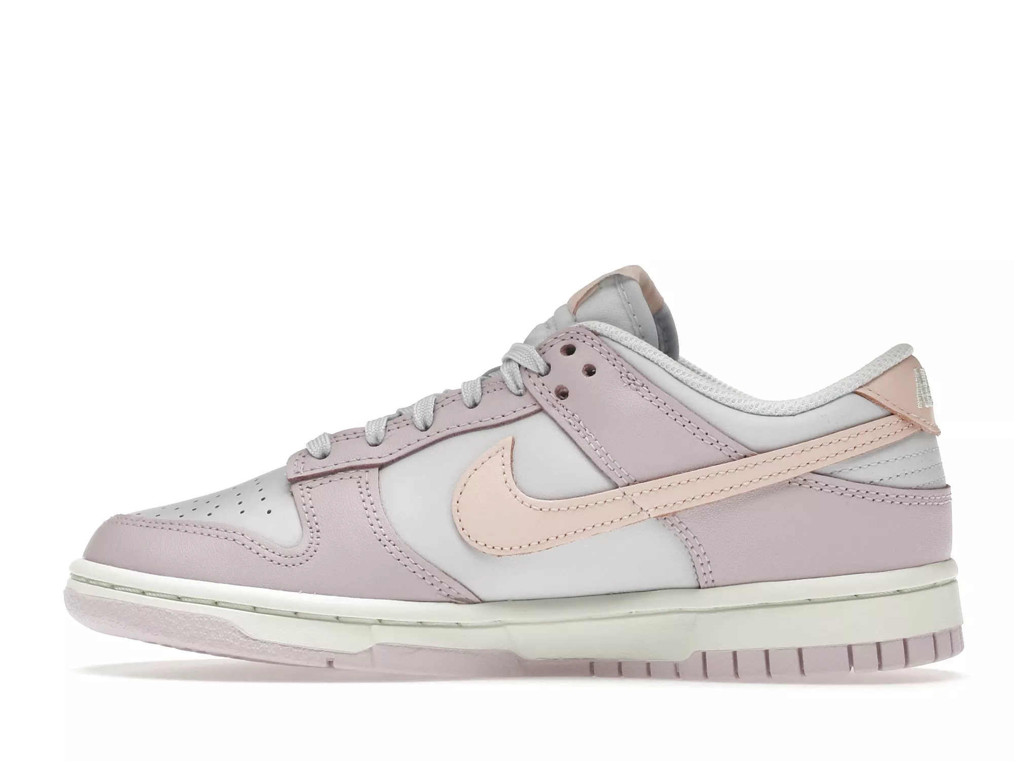 Фото № 4 с приближением к товару «‎Nike Dunk Low Easter 2022 »