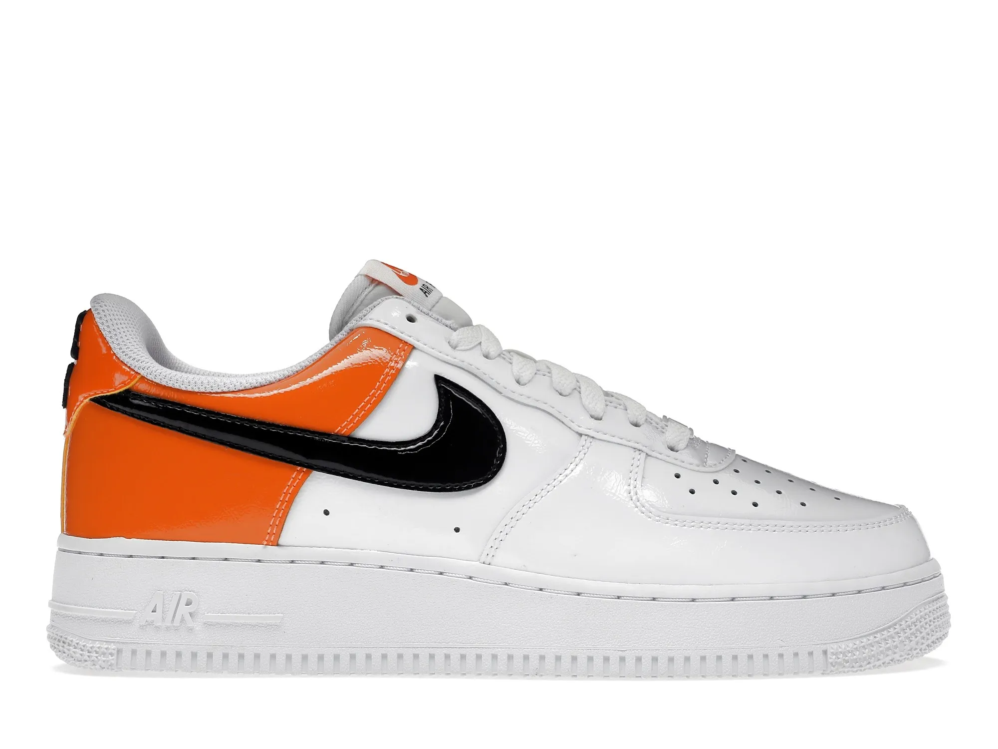 Фото № 1 с приближением к товару «‎Nike Air Force 1 Low 07 Essential White/Brilliant Orange »