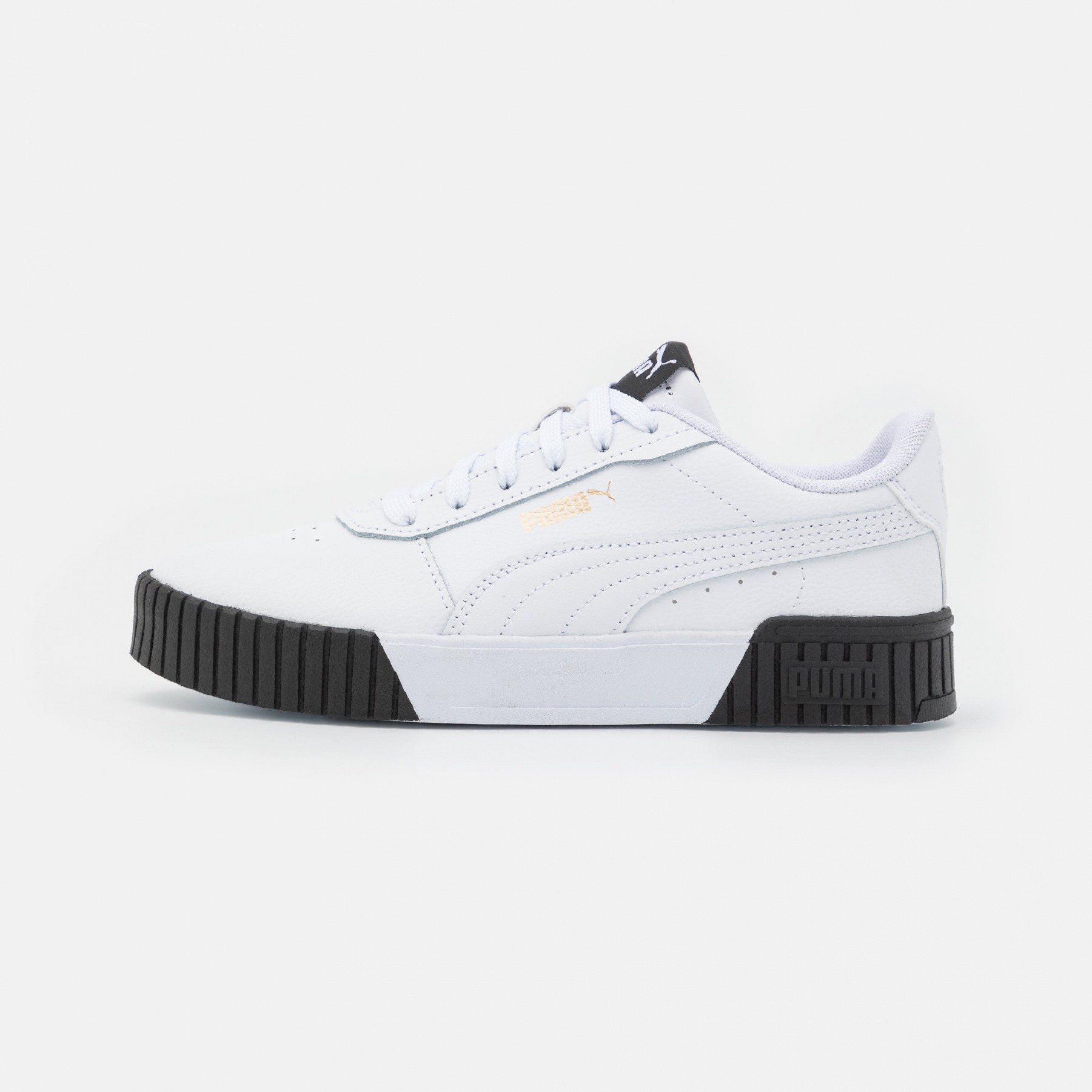 Фото № 1 с приближением к товару «‎Puma Carina 2.0 »