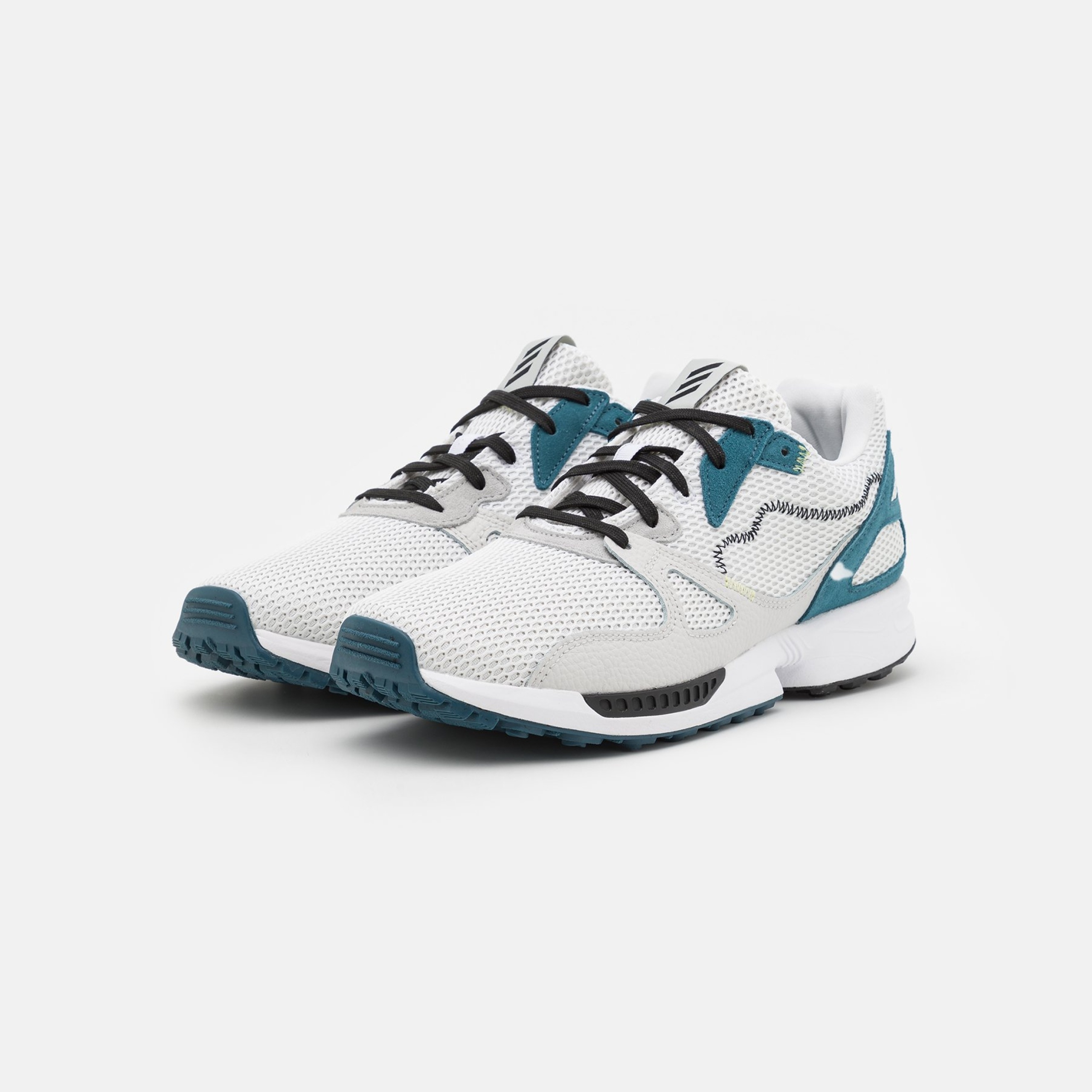 Фото № 2 с приближением к товару «‎Adidas Adic Zx»