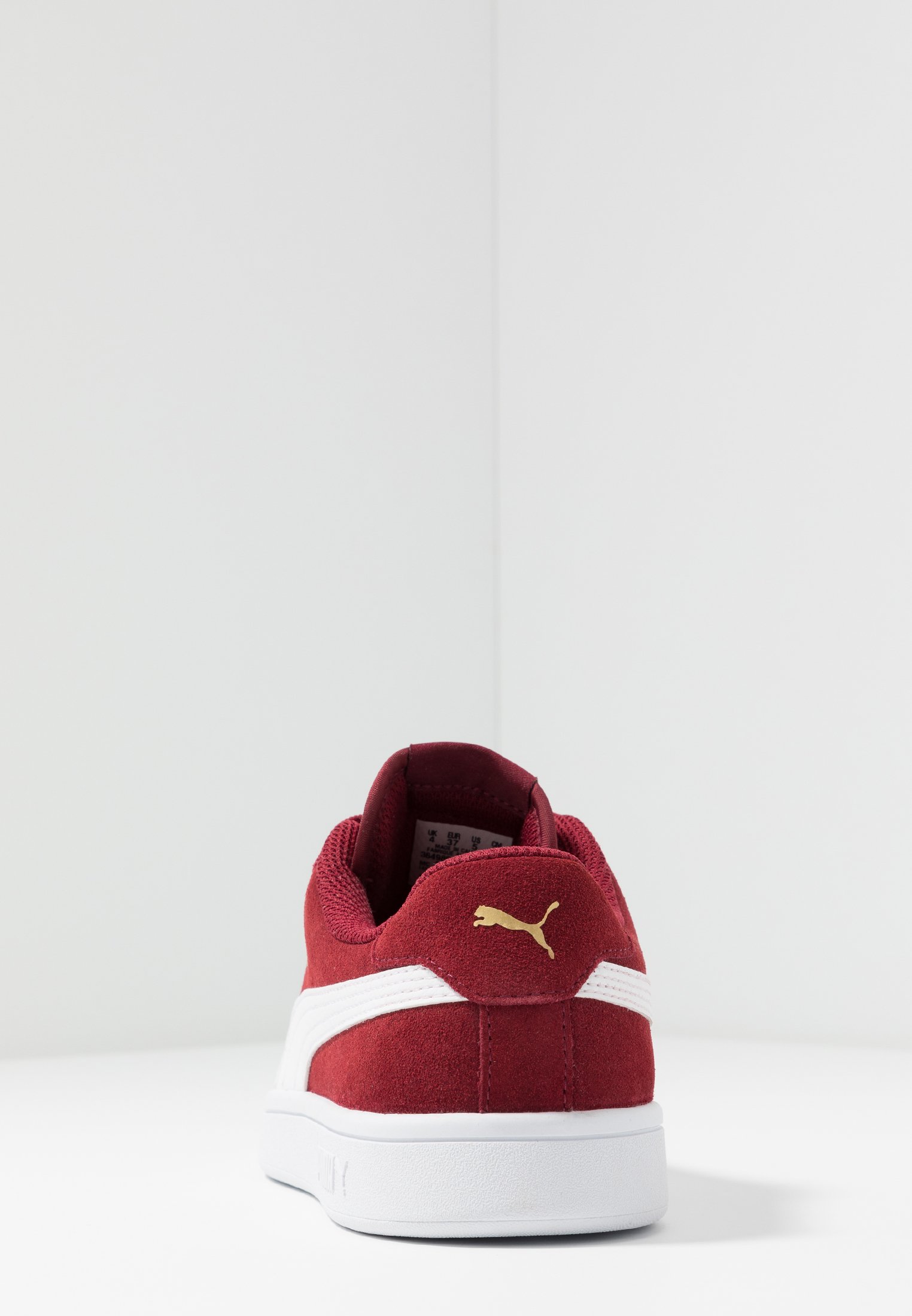 Фото № 4 с приближением к товару «‎Puma Smash V2 »