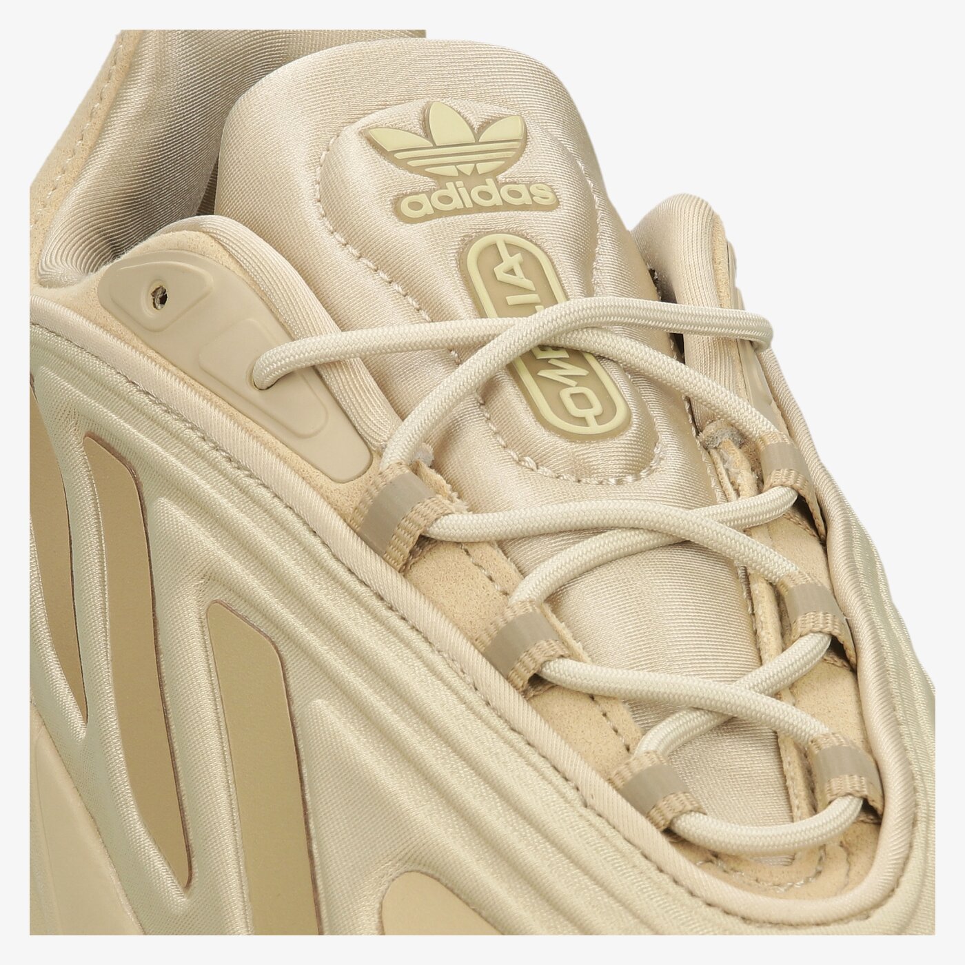 Фото № 5 с приближением к товару «‎Adidas Ozelia»