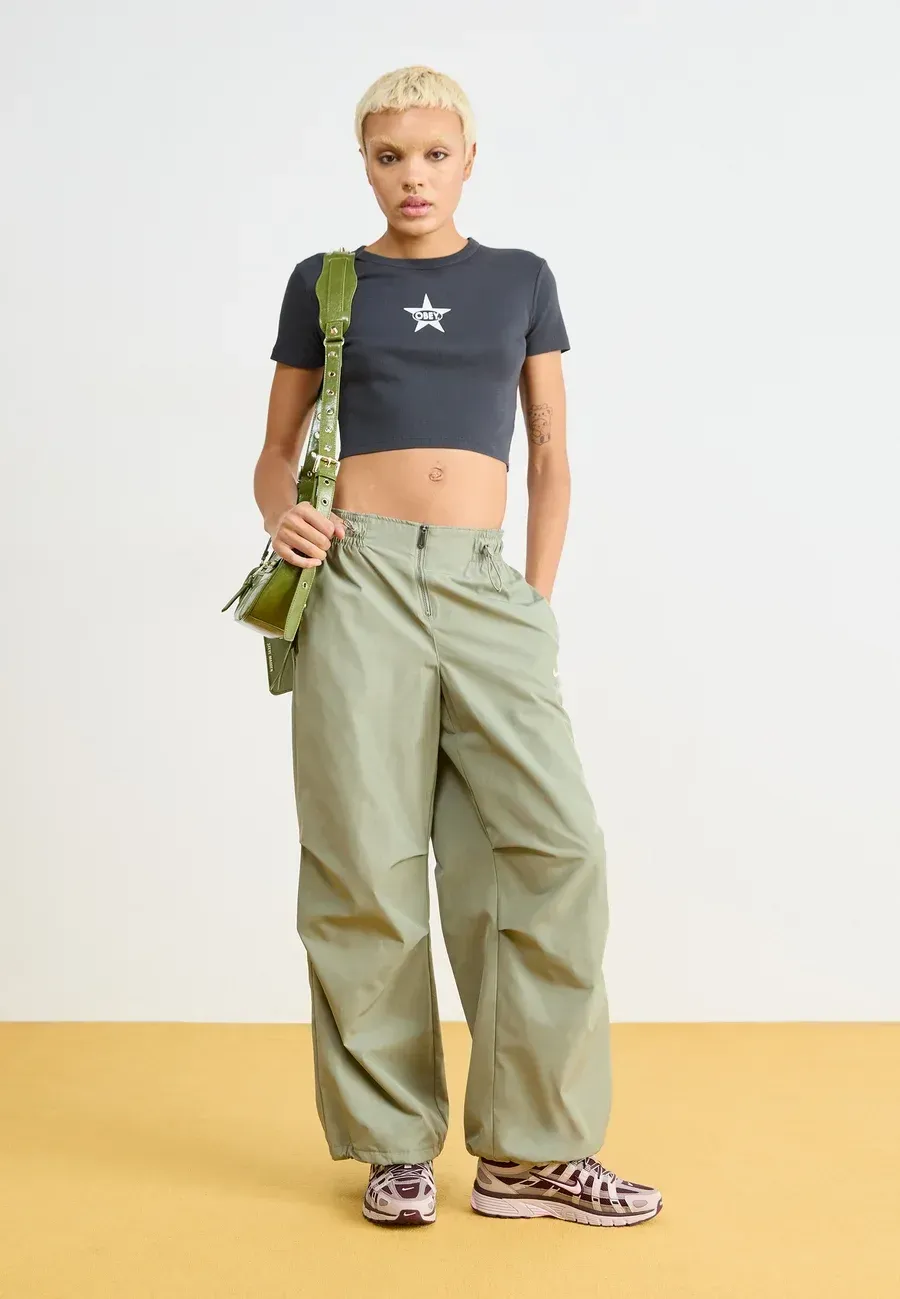 Фото № 3 с приближением к товару «‎P-6000»