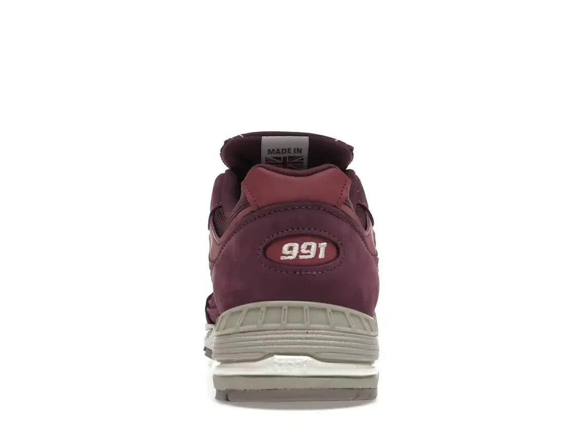 Фото № 4 с приближением к товару «‎New Balance 991»