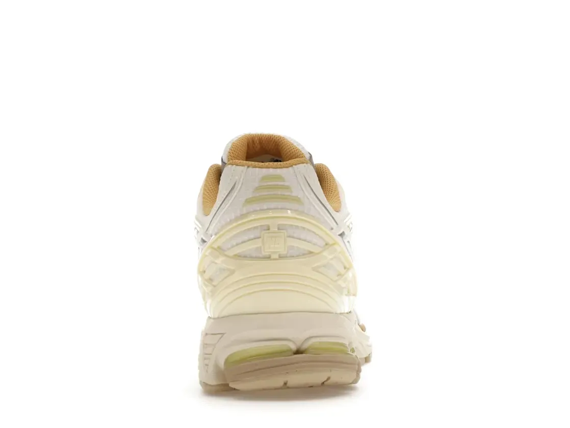 Фото № 4 с приближением к товару «‎New Balance 1906R»