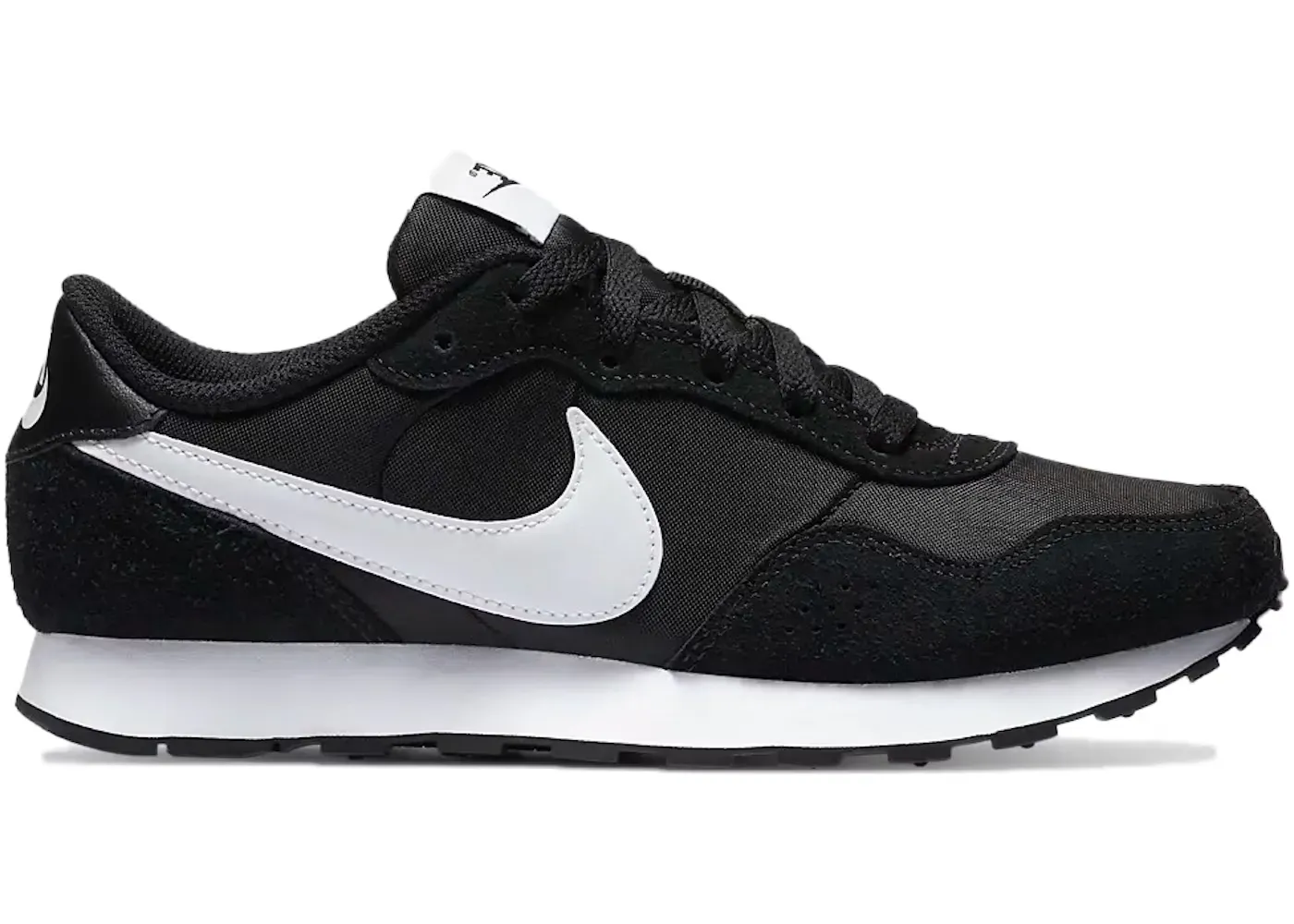 Фото № 1 с приближением к товару «‎Nike MD Valiant»