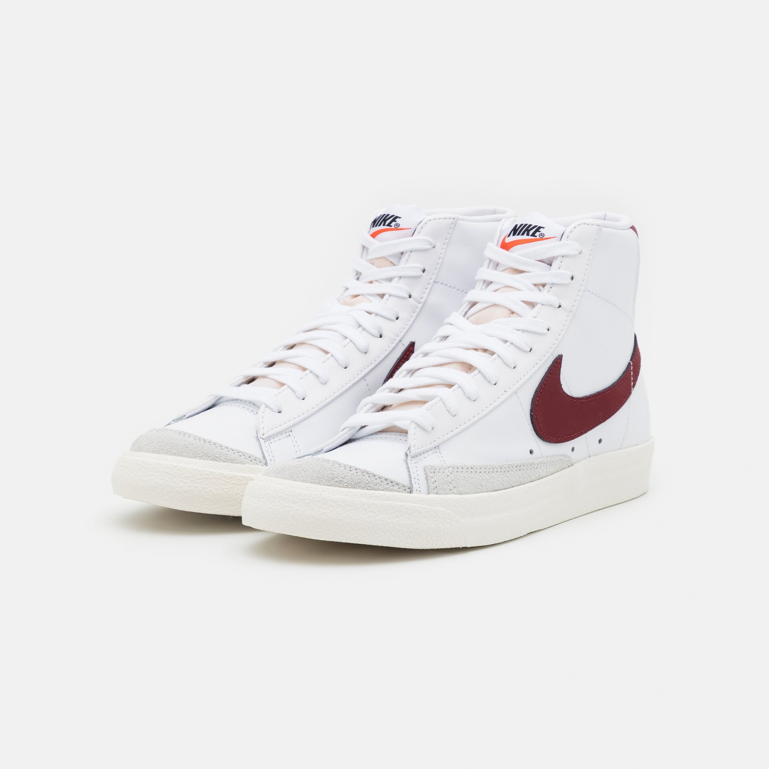 Фото № 2 с приближением к товару «‎Nike Blazer 77 »