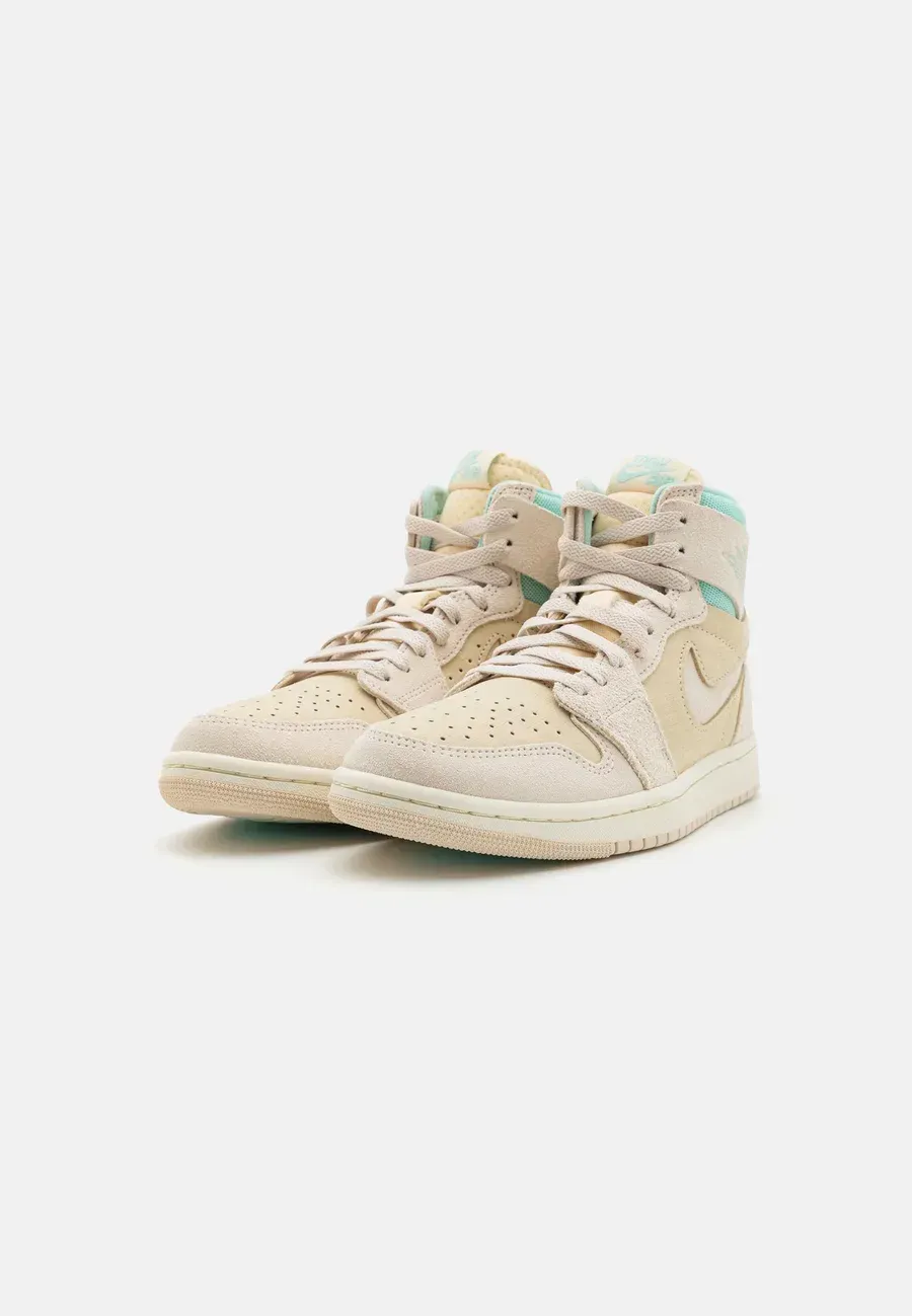 Фото № 2 с приближением к товару «‎AIR JORDAN 1 ZOOM CMFT»