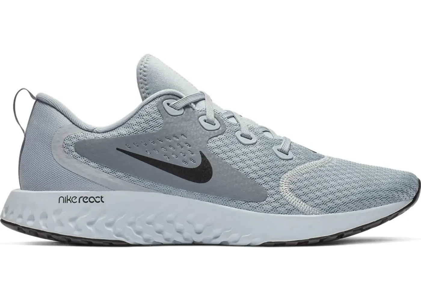 Фото № 1 с приближением к товару «‎Nike Legend React Wolf Grey»