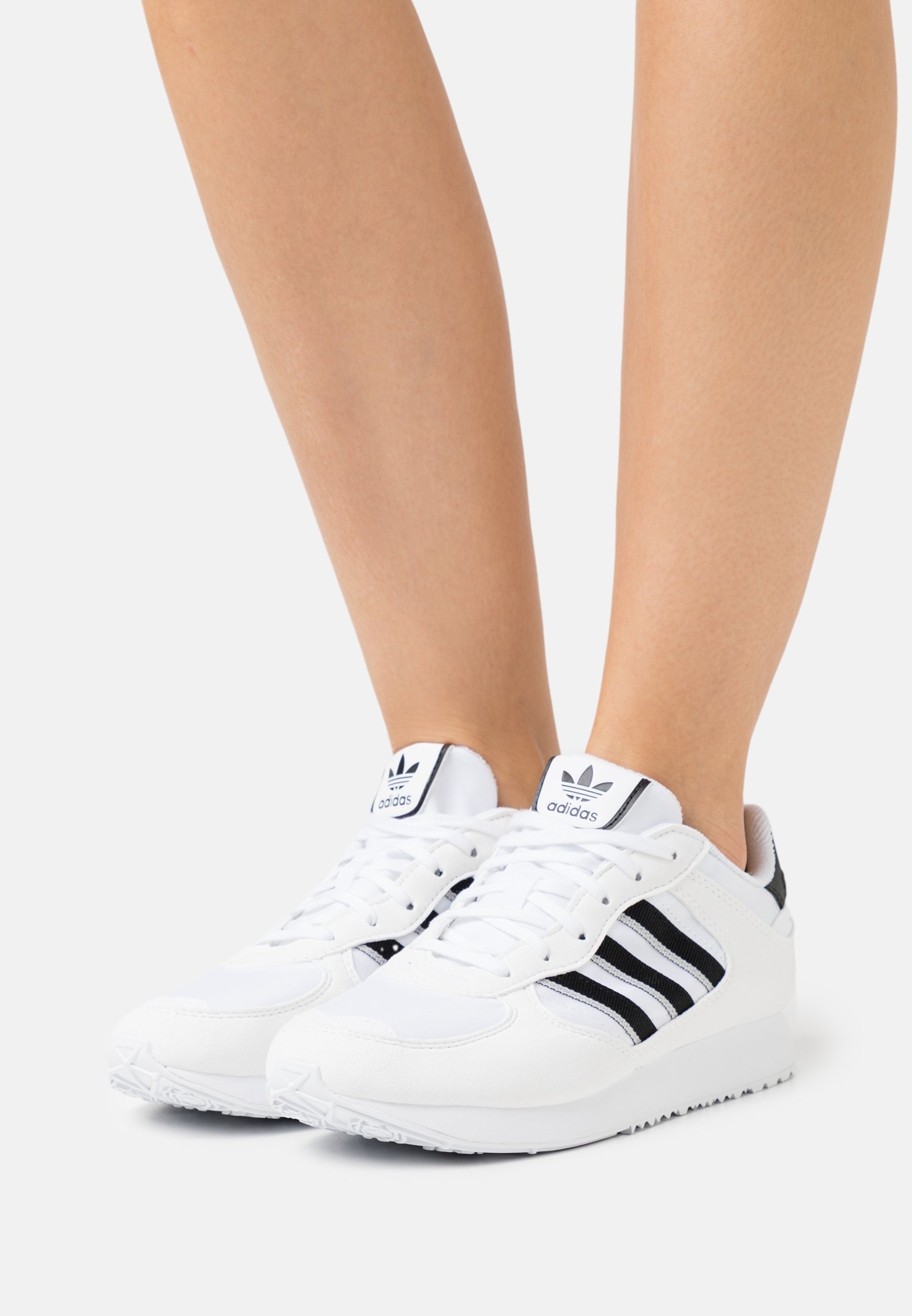 Фото № 2 с приближением к товару «‎Adidas Special 21 W »