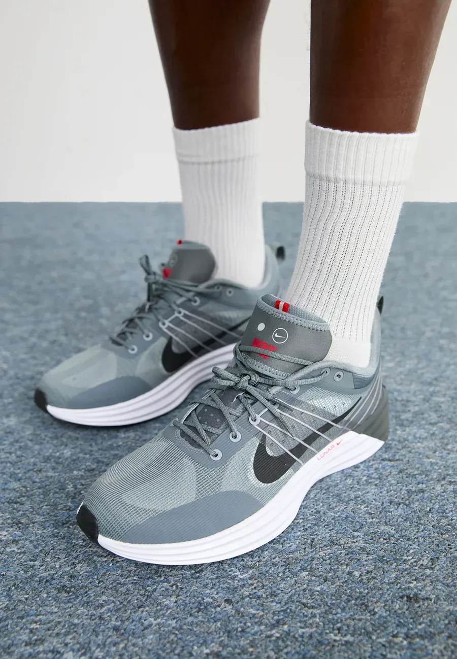 Фото № 2 с приближением к товару «‎LUNAR ROAM UNISEX»